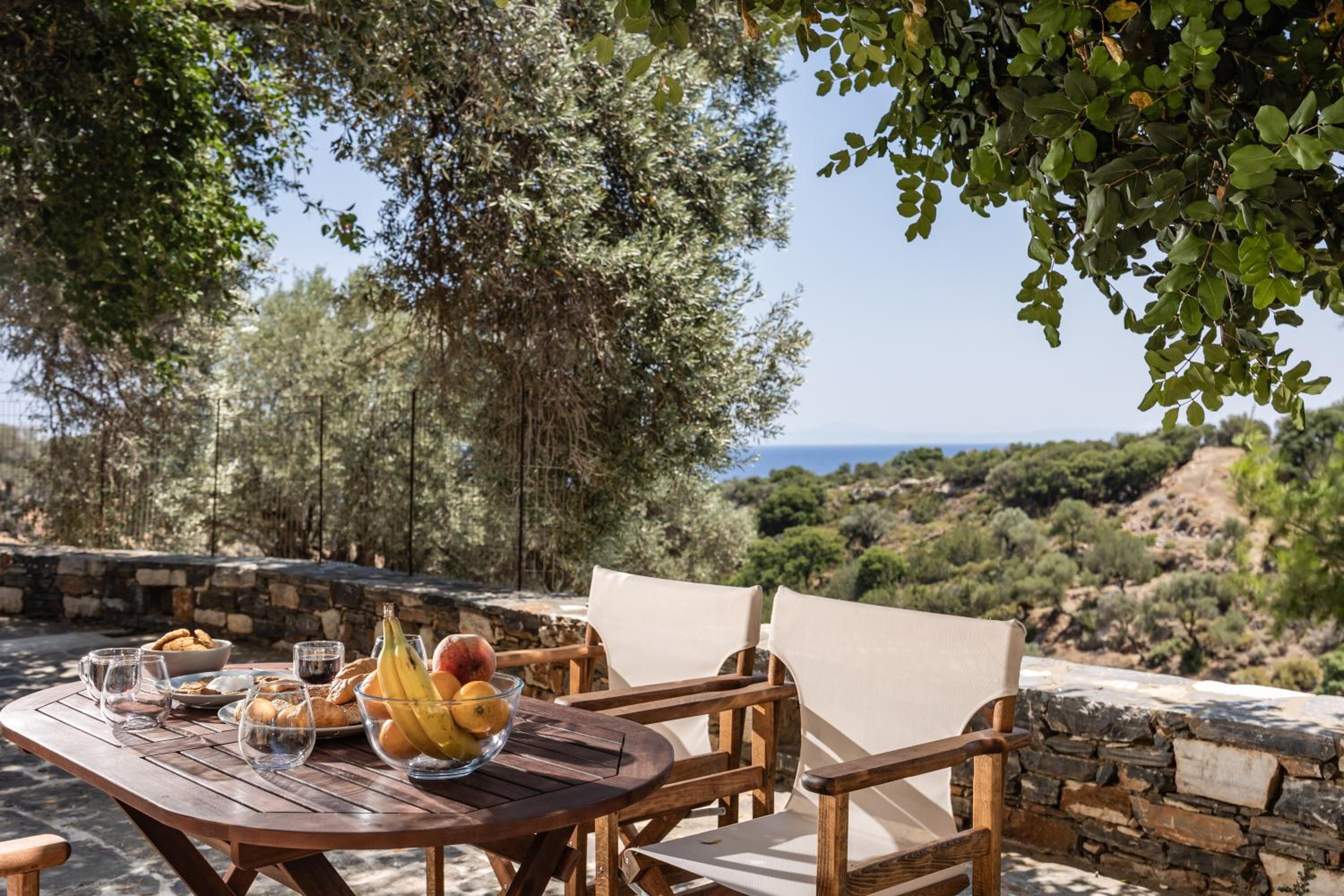 Zos Suites