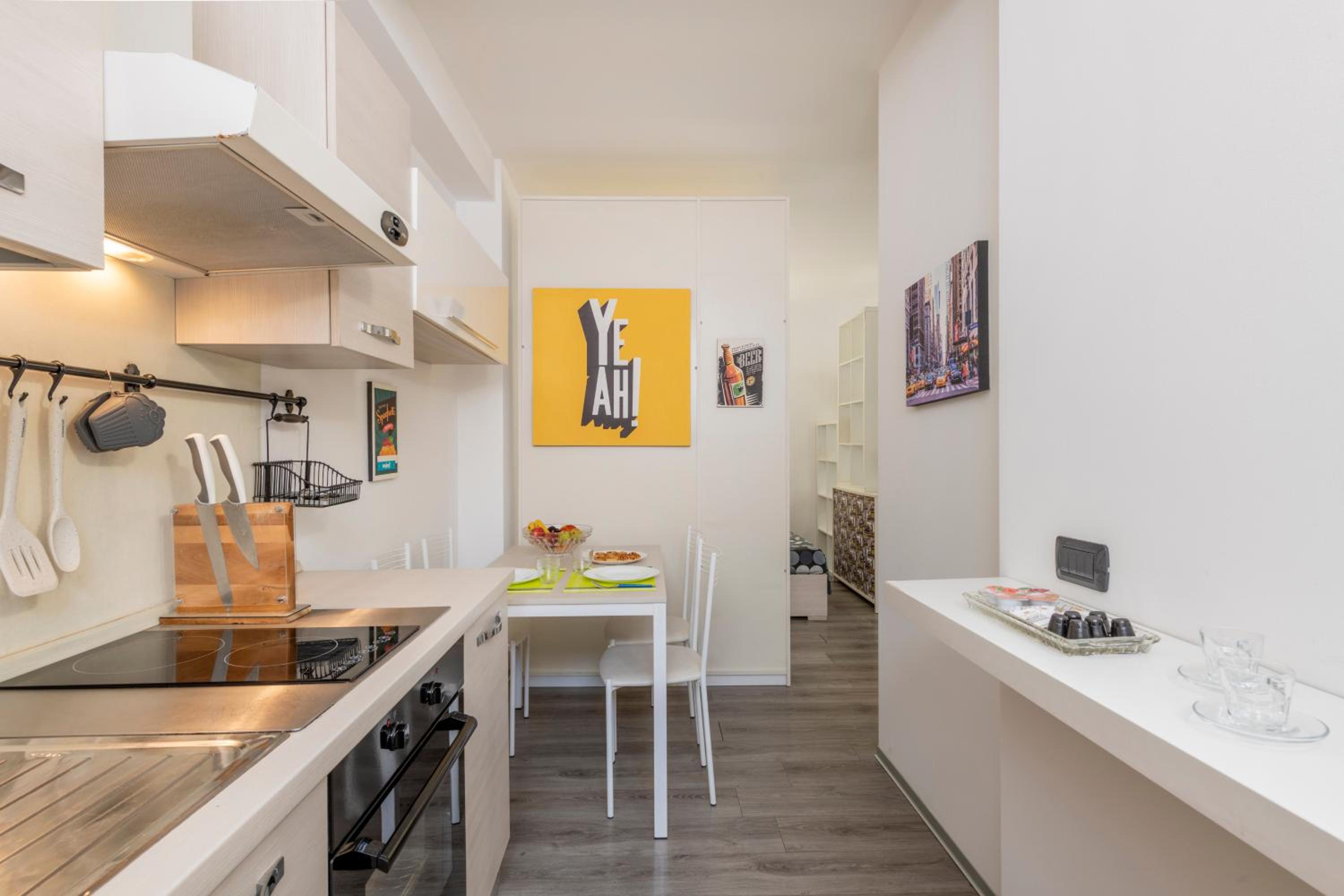BnButler - Archimede 53 - Bright Studio