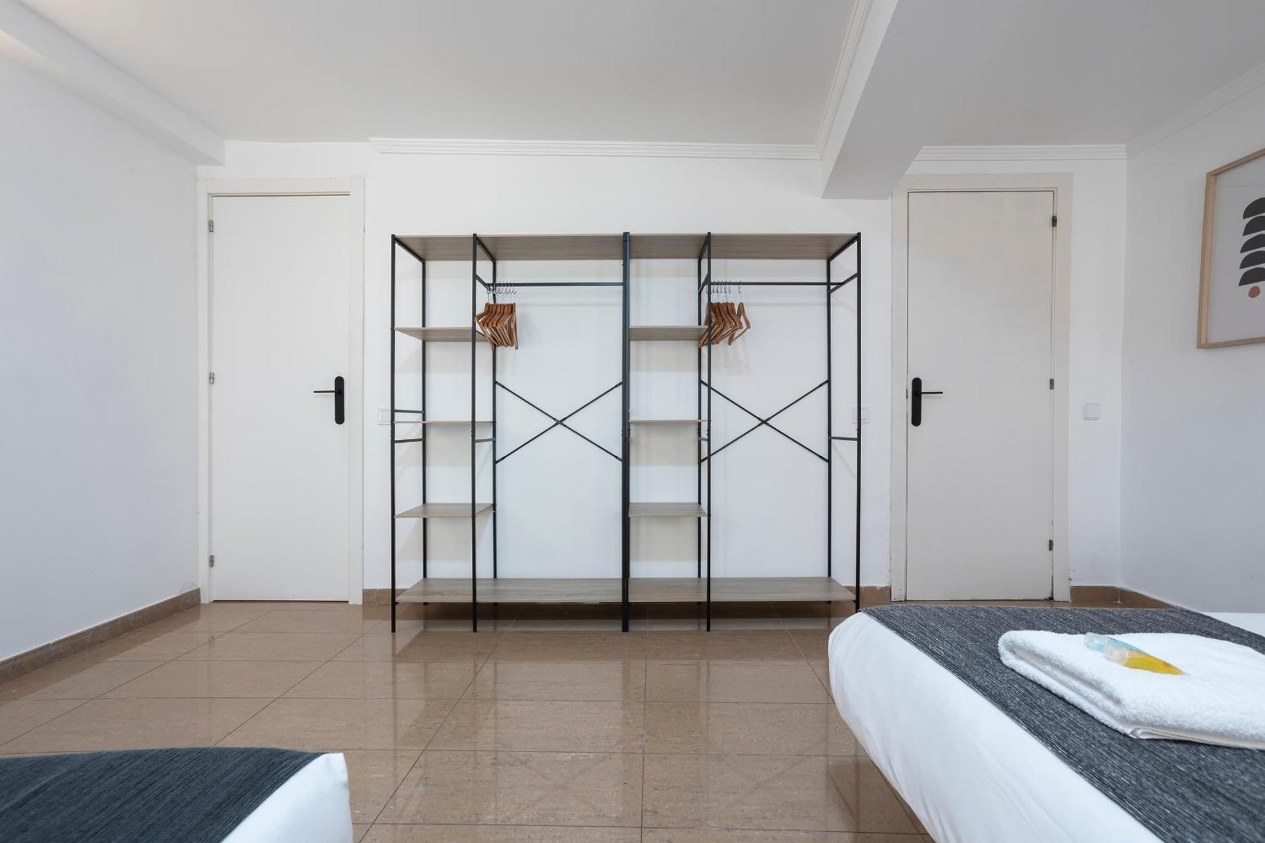 HOSTAL BEDMATES