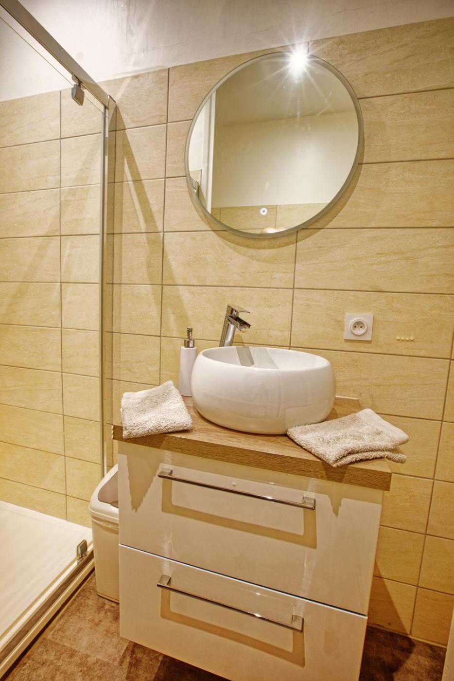 La Casita - Studio Confort avec Parking privé - Lit douillet - Centre Uzès, Pont du Gard