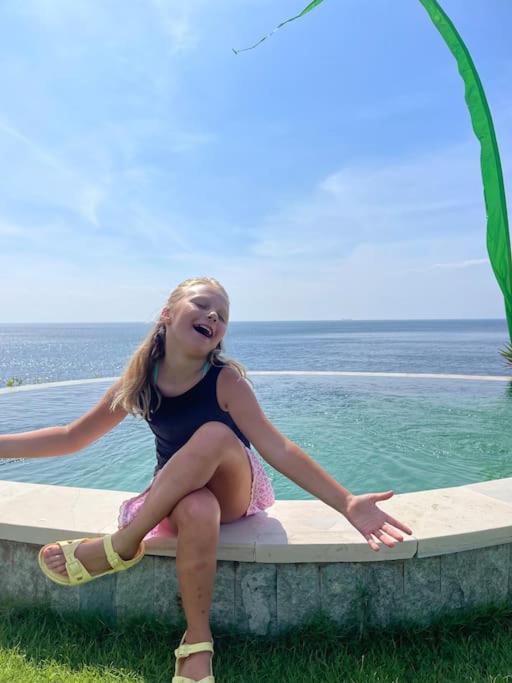Makawi Tuwa Cliff - Luxury Cliff Stay with Private Beach, Infinity Pools and Ocean View view 5