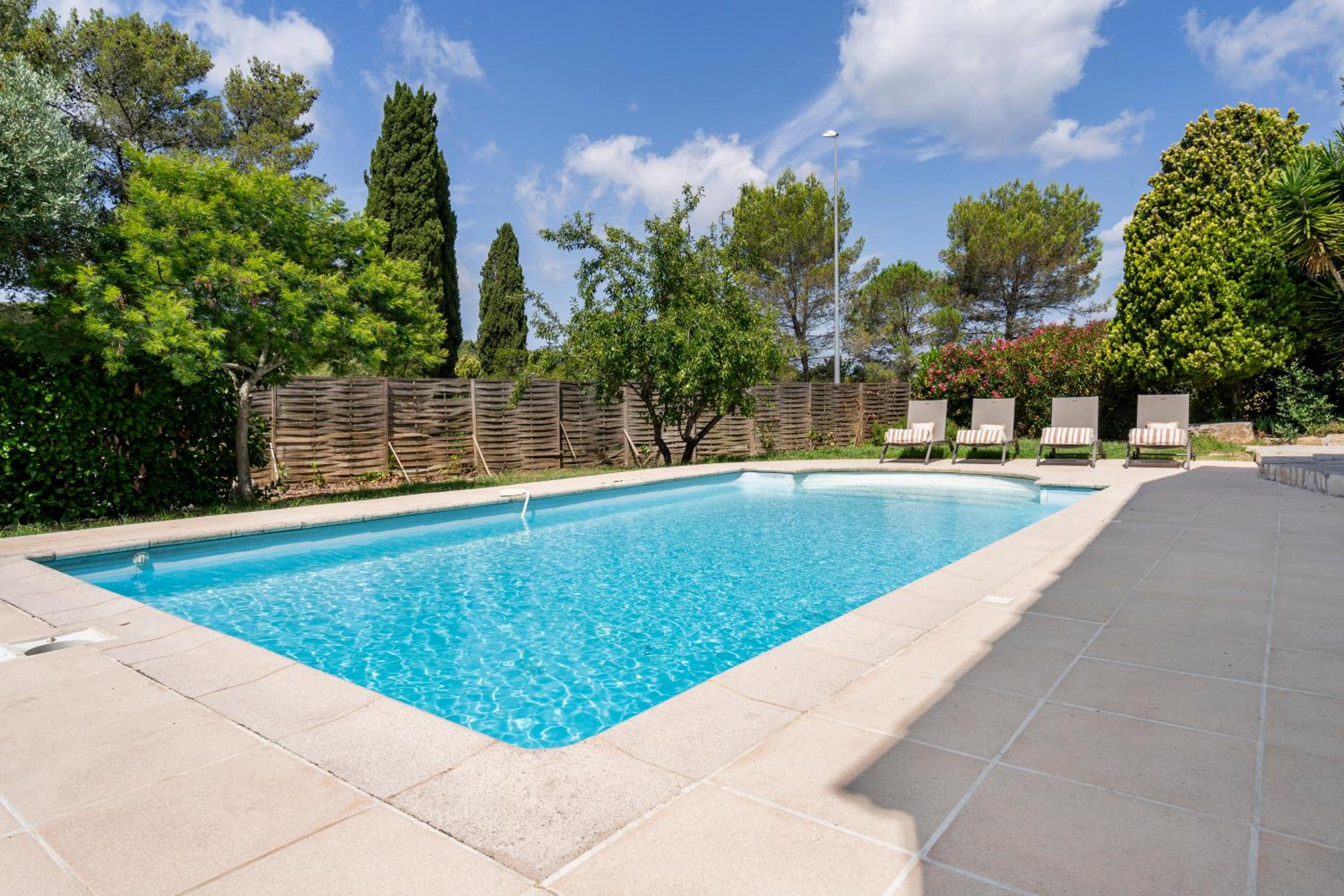 Villa Inti - piscine, jardin privé & barbecue