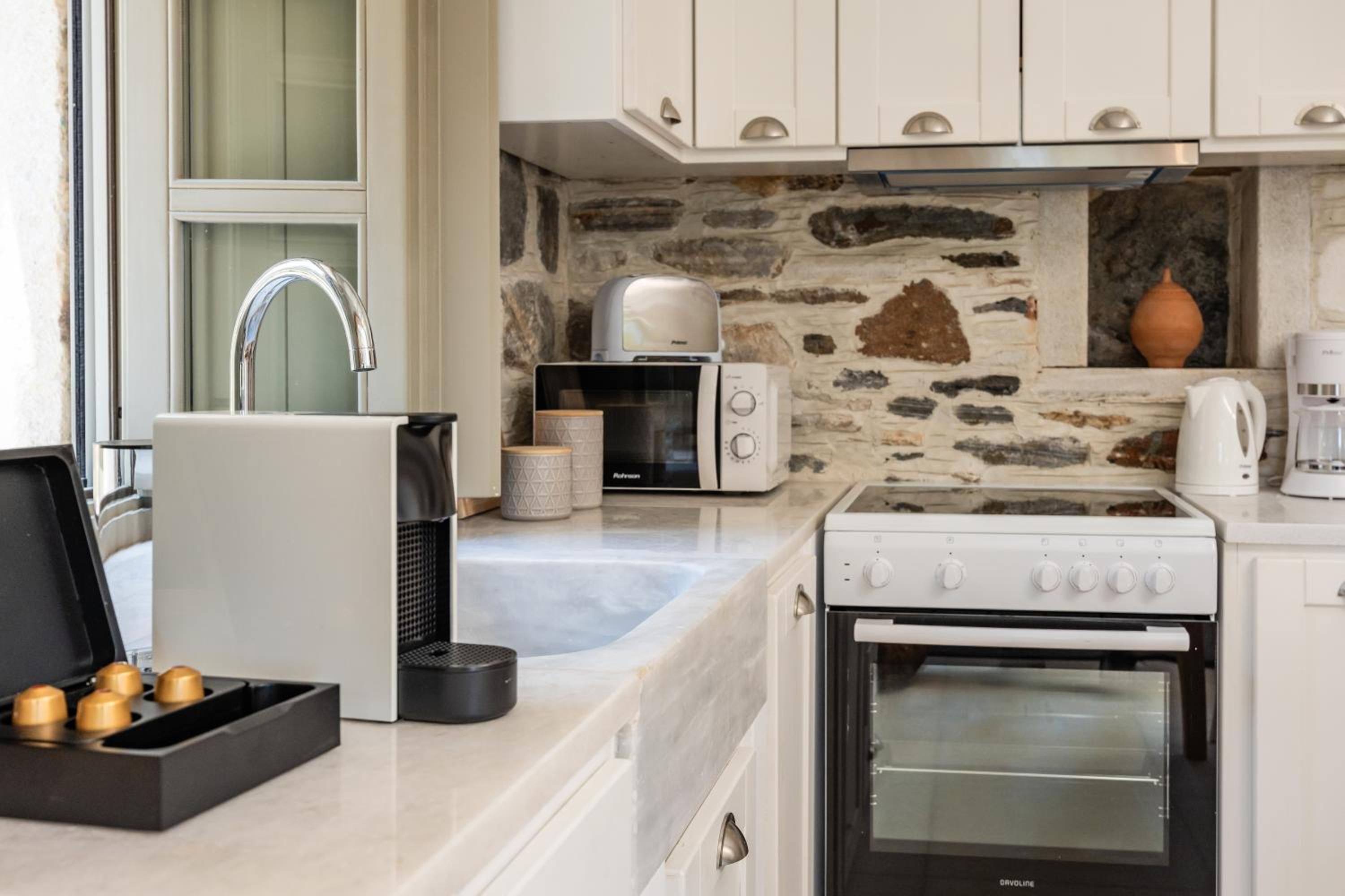 Zos Suites