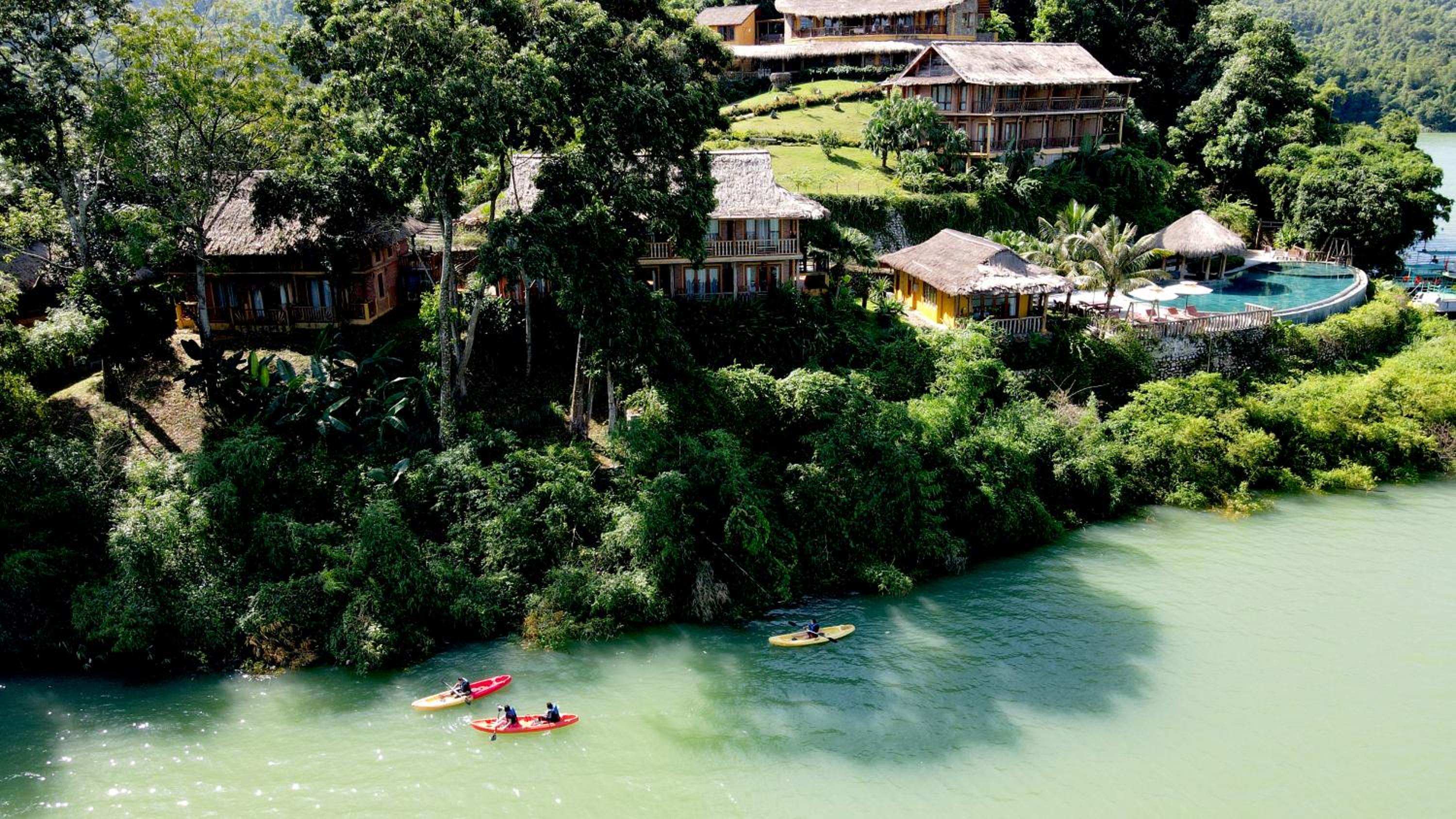 Mai Chau Hideaway Lake Resort