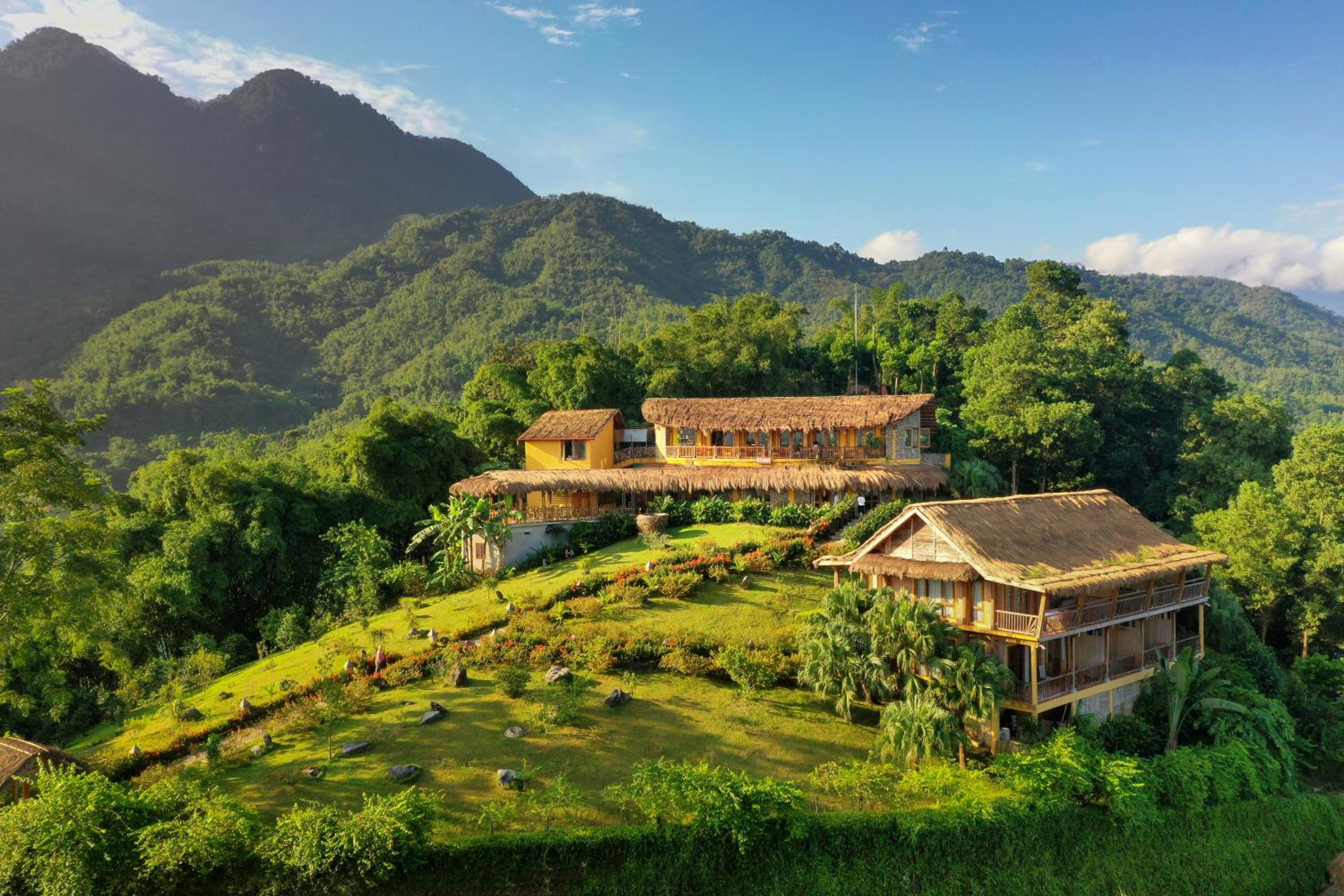 Mai Chau Hideaway Lake Resort