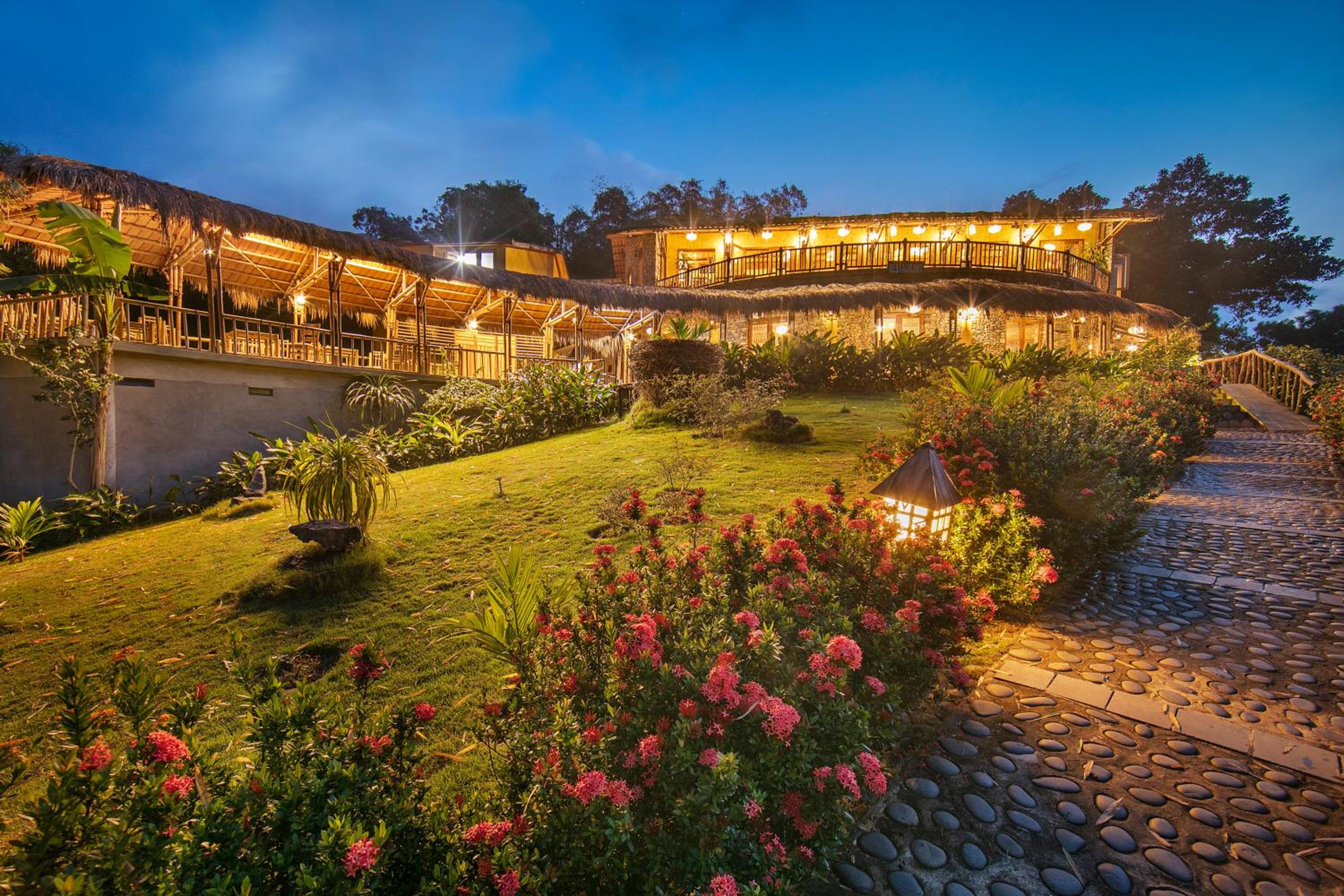 Mai Chau Hideaway Lake Resort