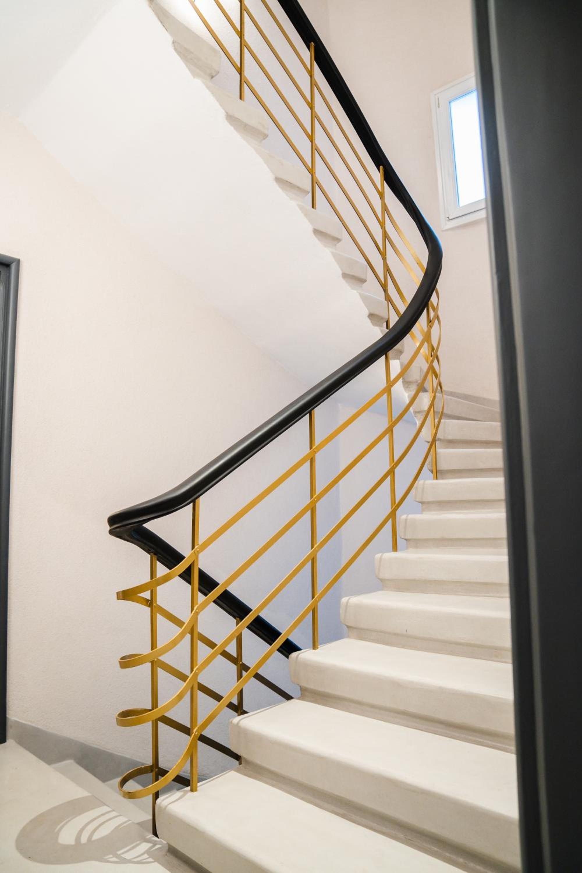 ELITE APARTMENTS