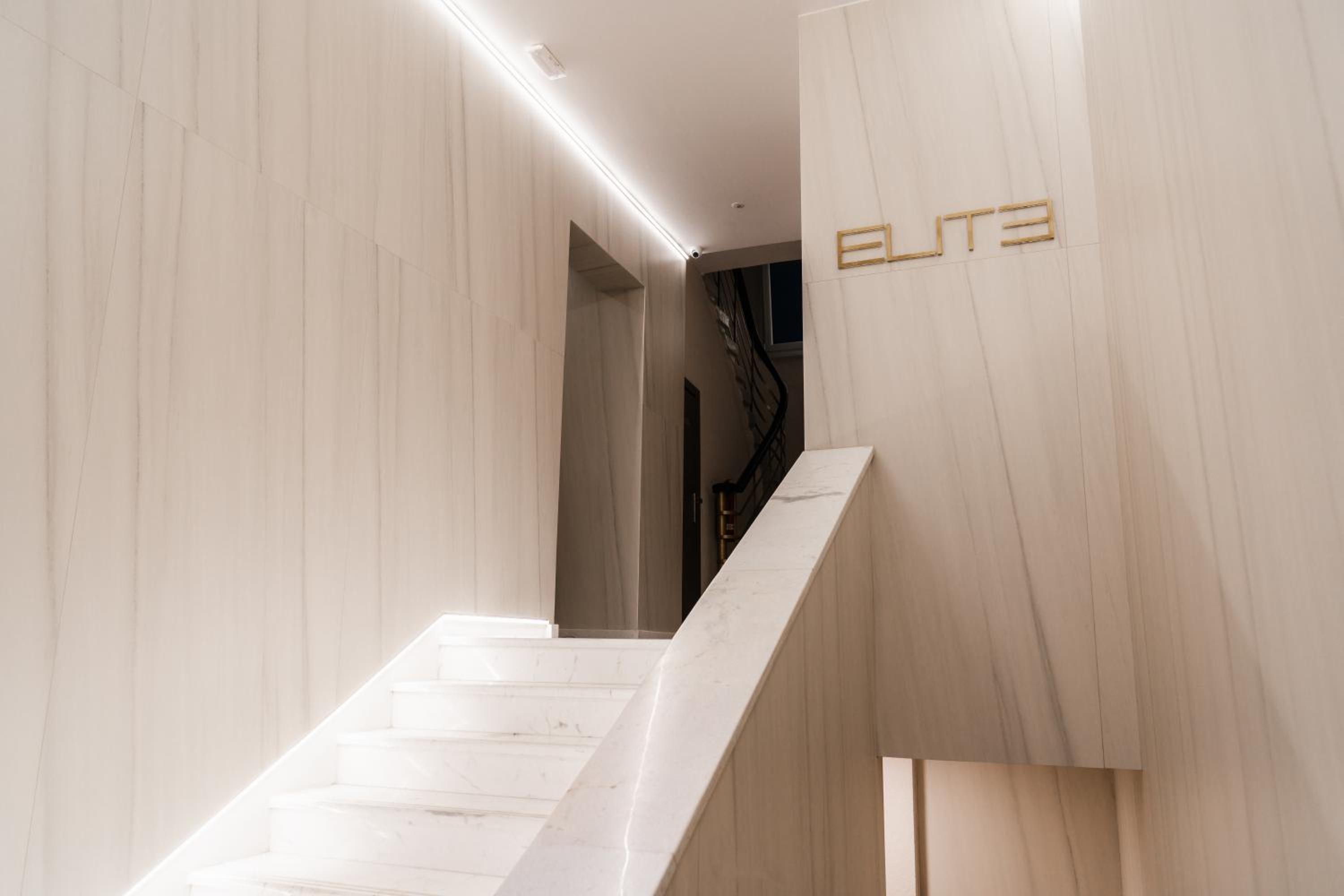 ELITE APARTMENTS