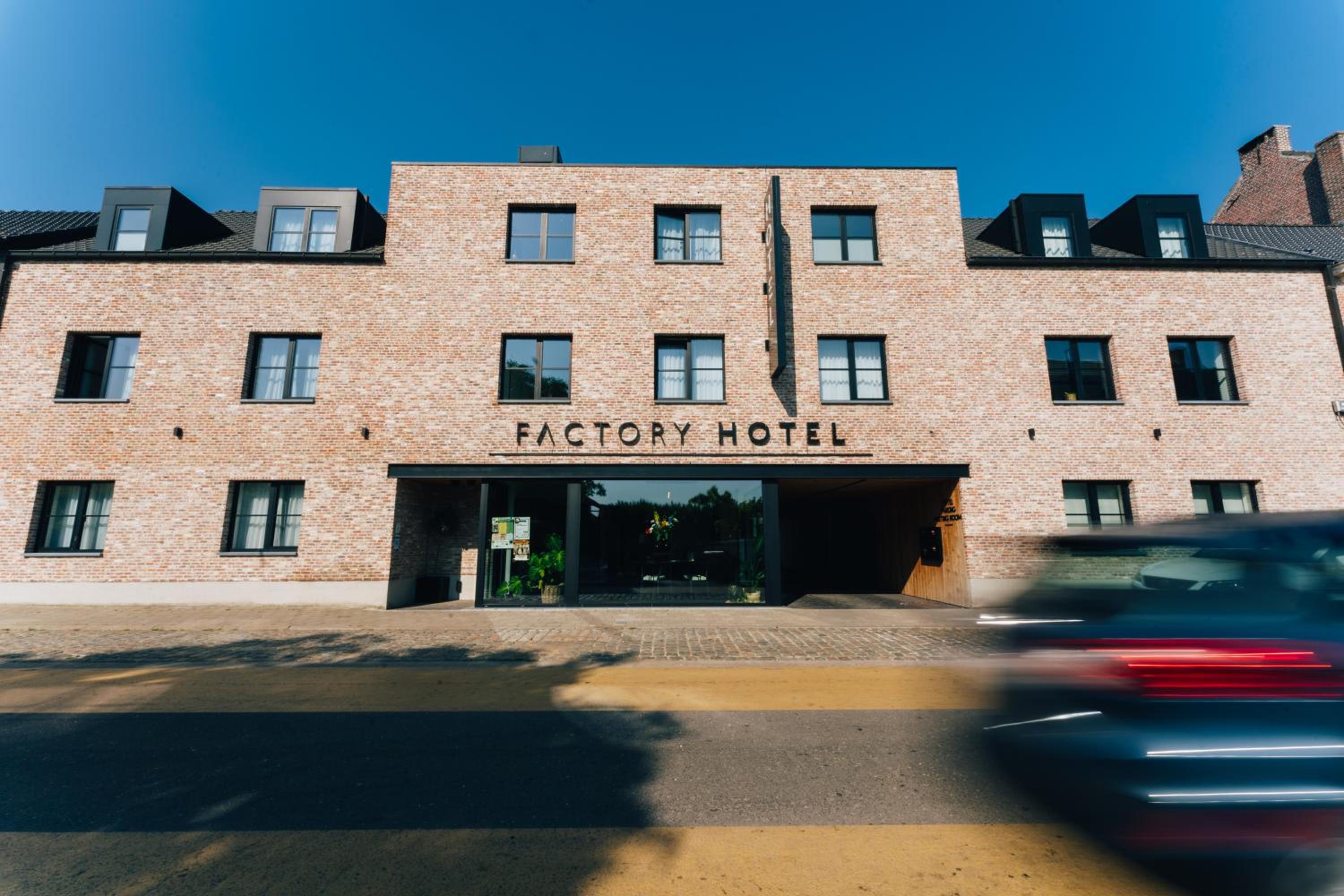 Hotel Factory Hotel - Image 1