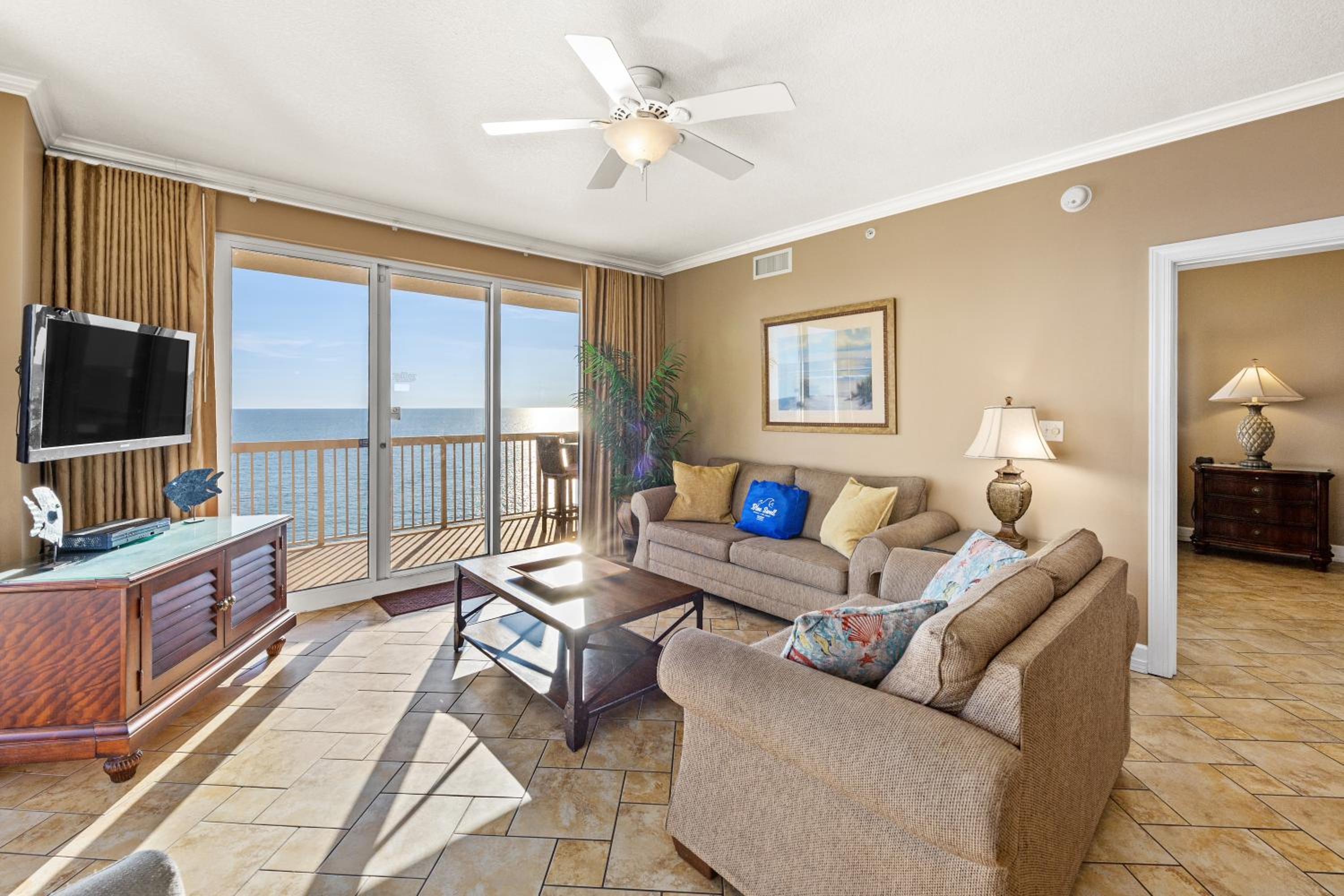 Gulf Front Master Bedroom, 2 Pools & Hot Tubs, Sleeps 8 view 4