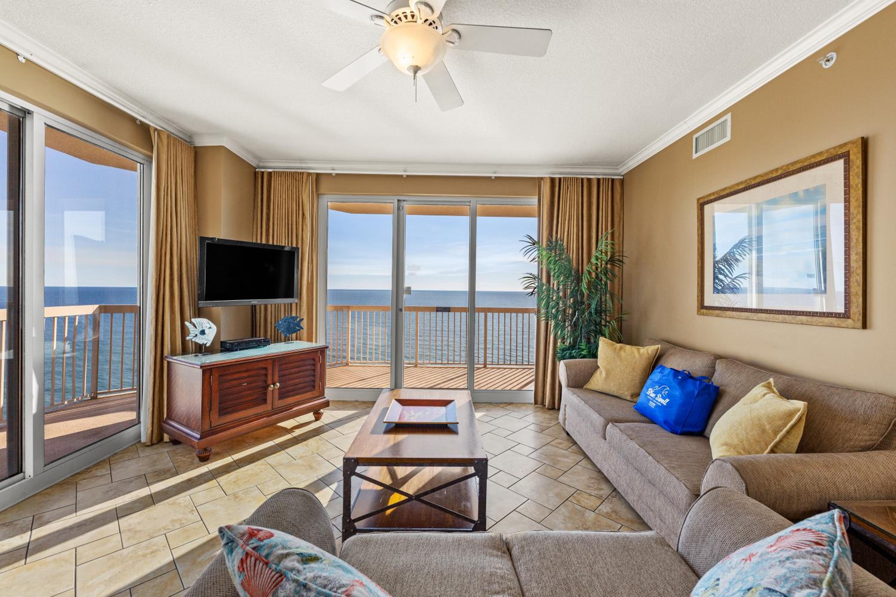 Gulf Front Master Bedroom, 2 Pools & Hot Tubs, Sleeps 8 view 5