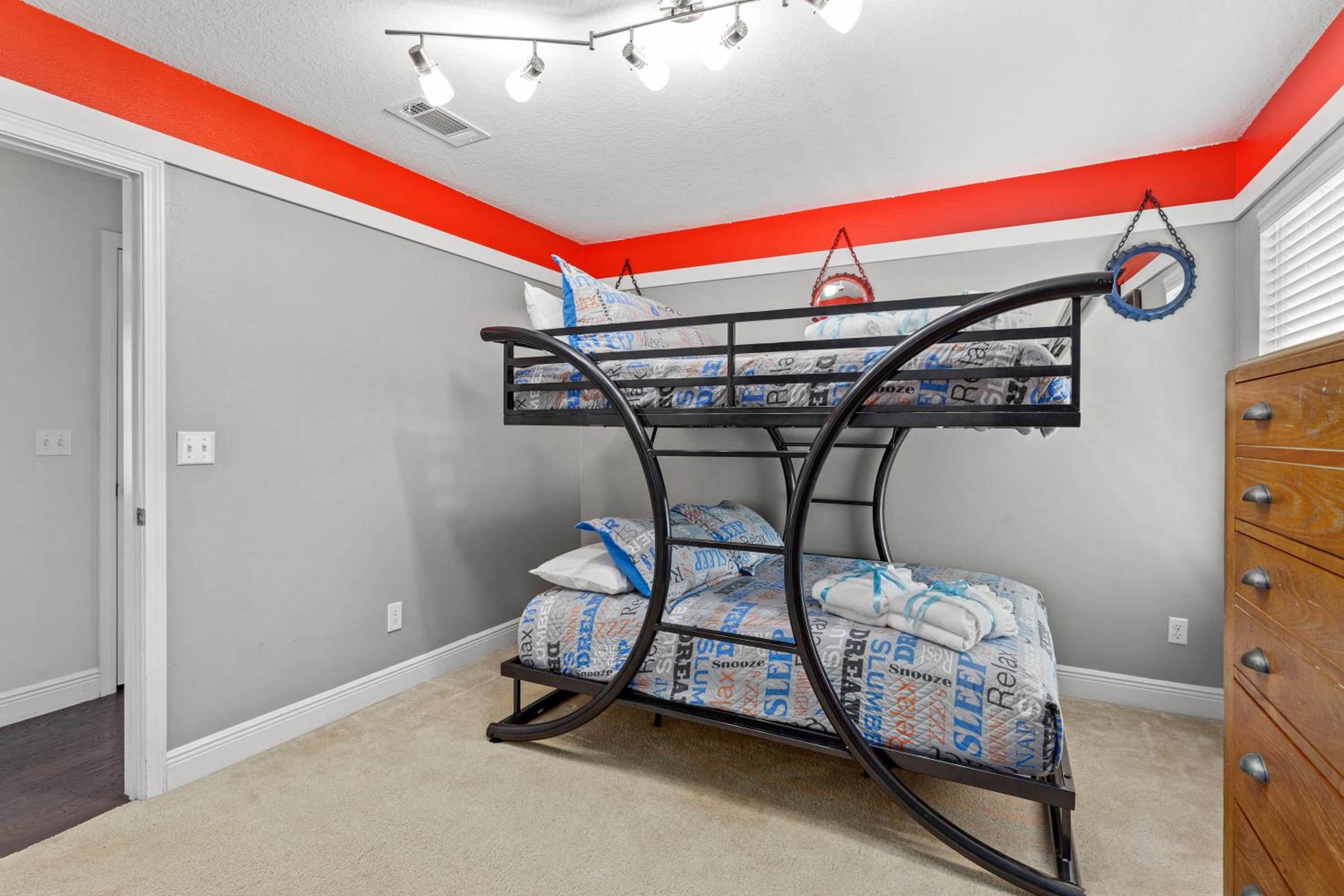The FUN Orange home in a Great Location with bonus GAME room view 2