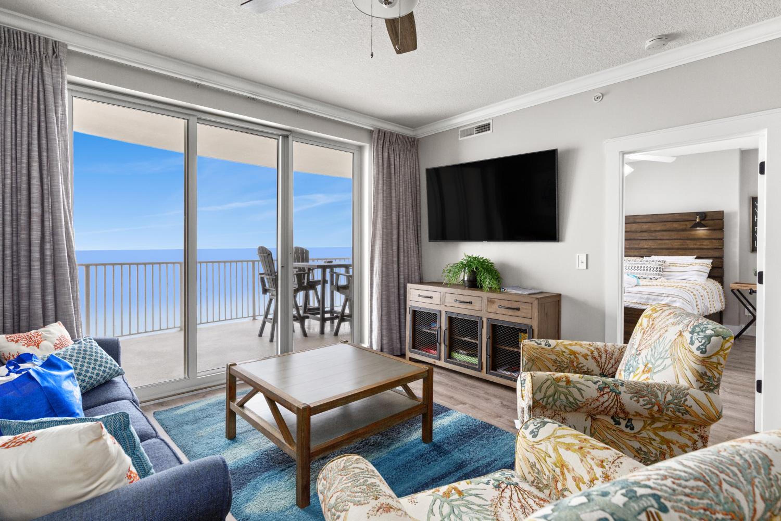 Beautiful Ocean Views! 2-Bedroom, 2-Bathroom! Resort Pools! view 5
