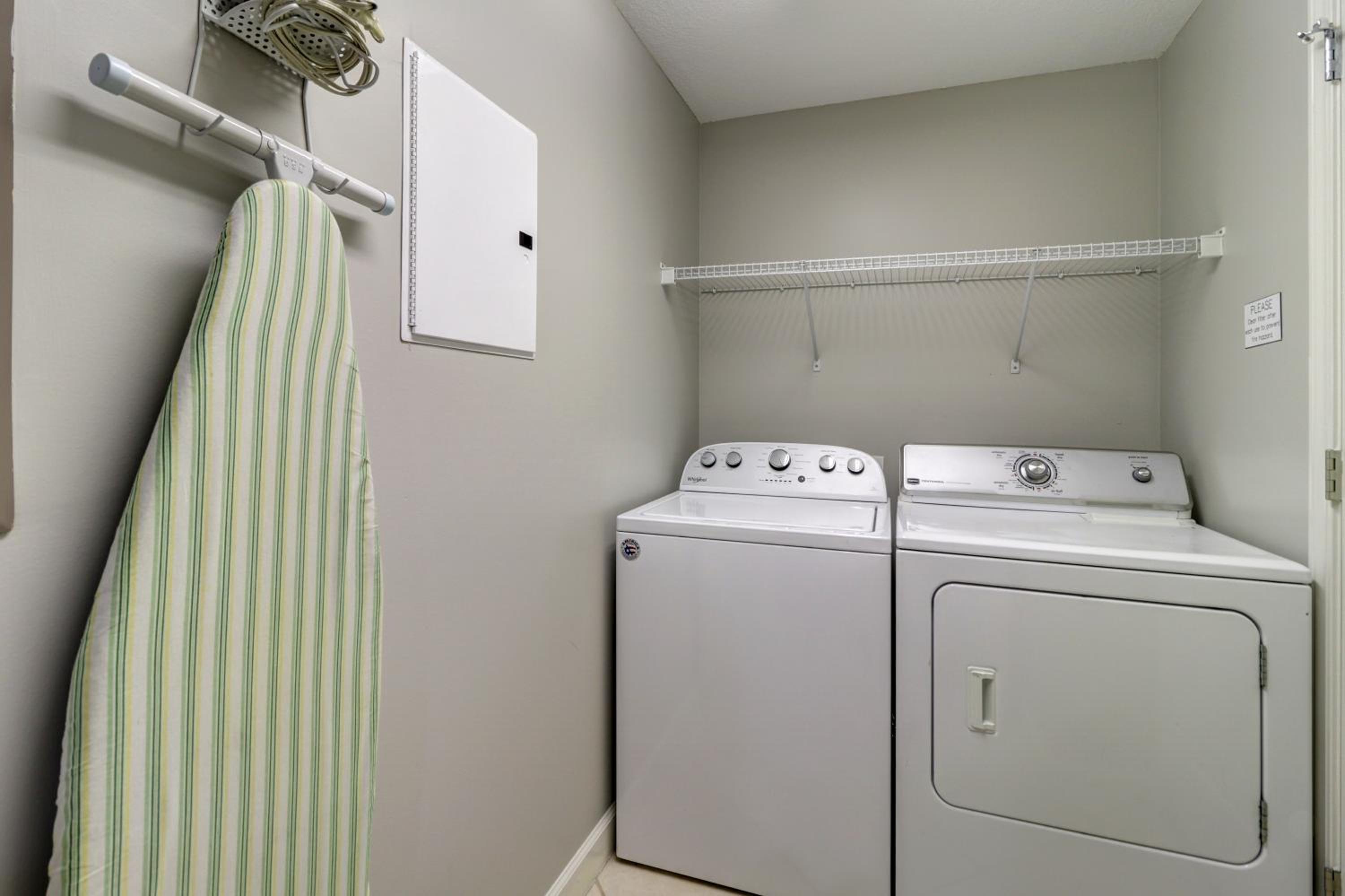 Gulf Front Master Suite! Directly On The Beach! 3 BR / 2 BA! Sleeps 8! view 3