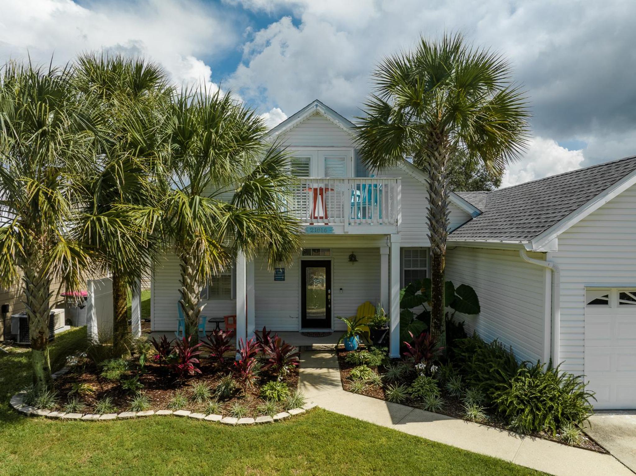 Expertly Decorated Family Home, Steps to Beach w/ a Private Heated Pool & Spa! view 5