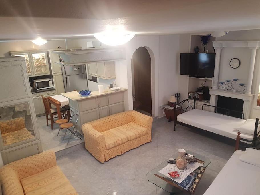 Syrigos Family Apartment 80 sq.m on Naxos Town view 3