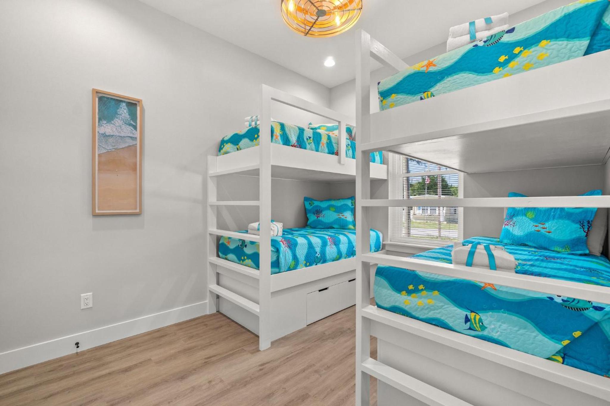Brand New Home with In-ground Pool, Four Houses From Beautiful Laguna Beach view 3