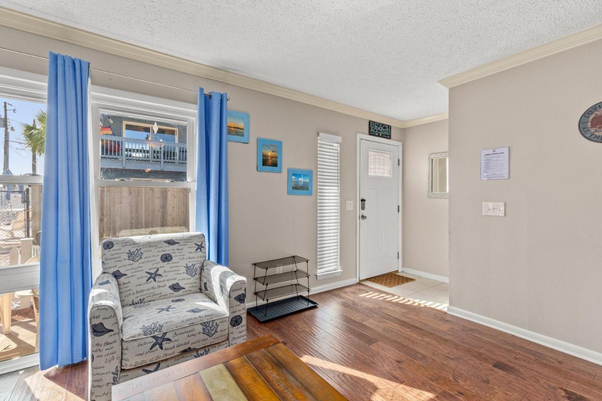 6404 Thomas Dr Unit 7 - Change of Seanery view 5