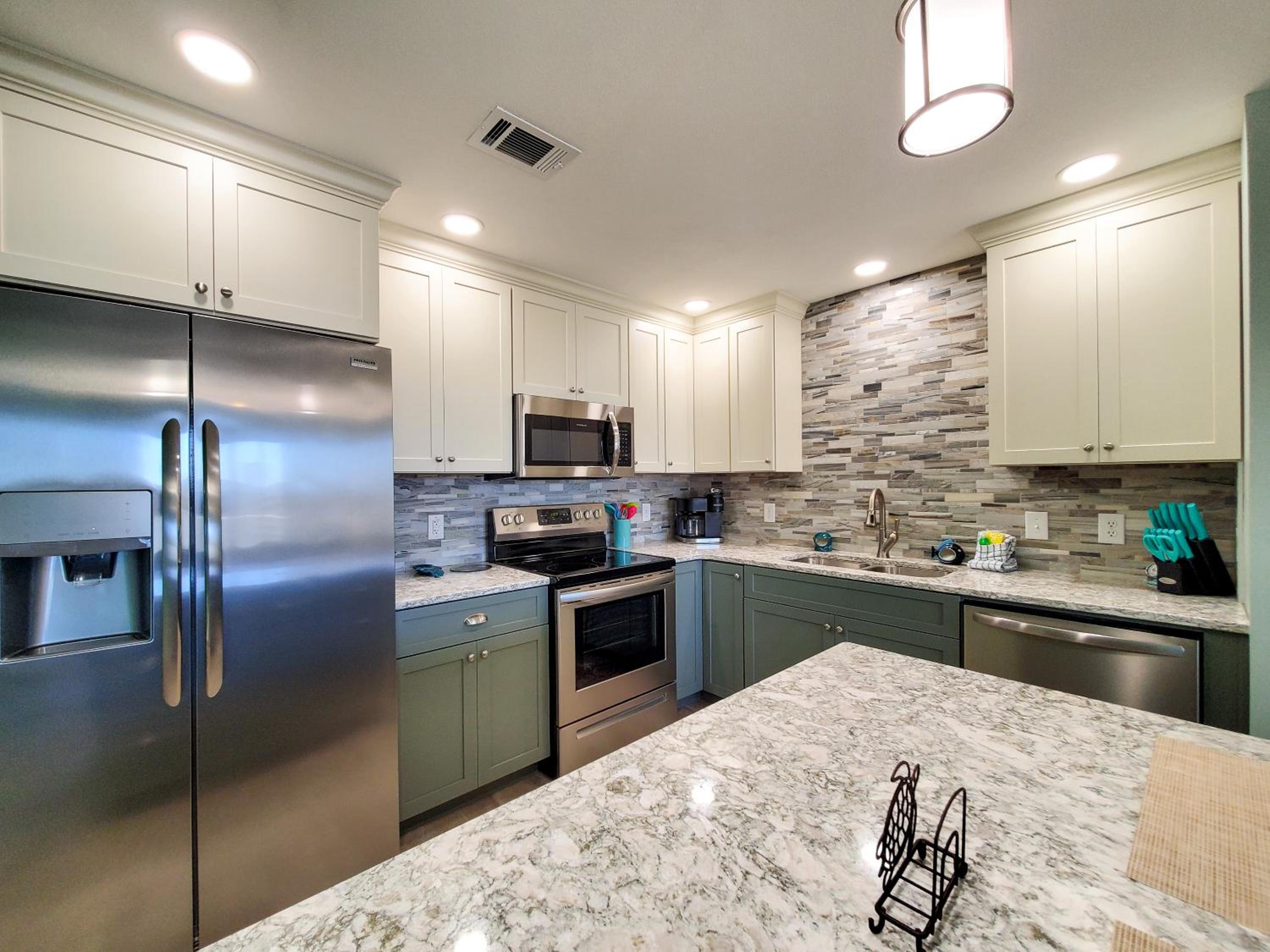 Laketown Wharf 911 - Luxury at the Wharf view 2