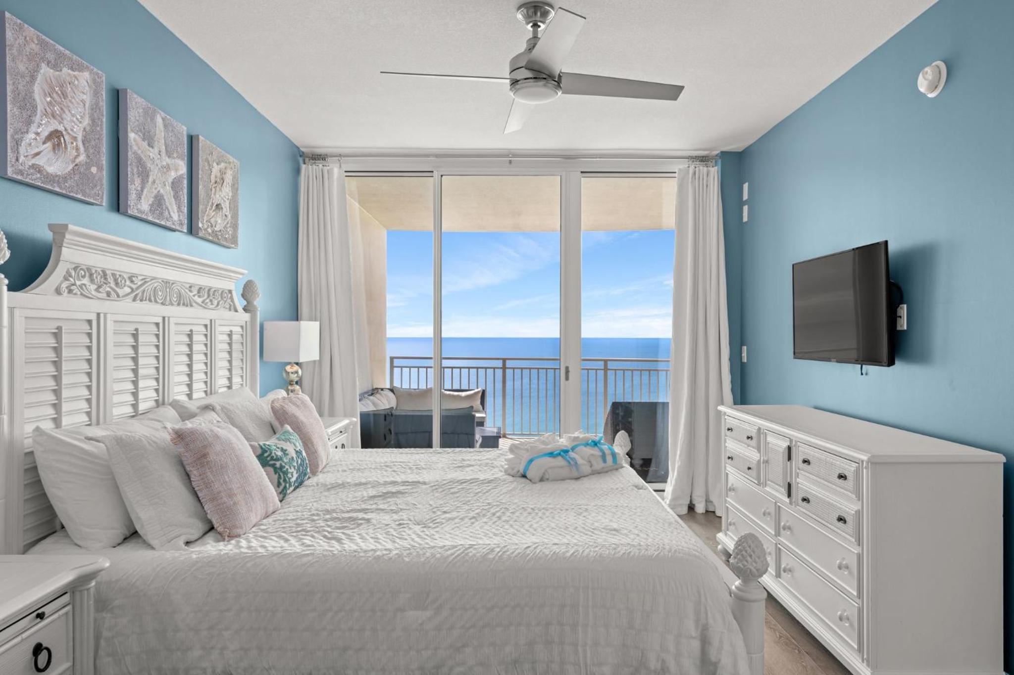 Aqua Resort 2108 - Beach Daze view 5