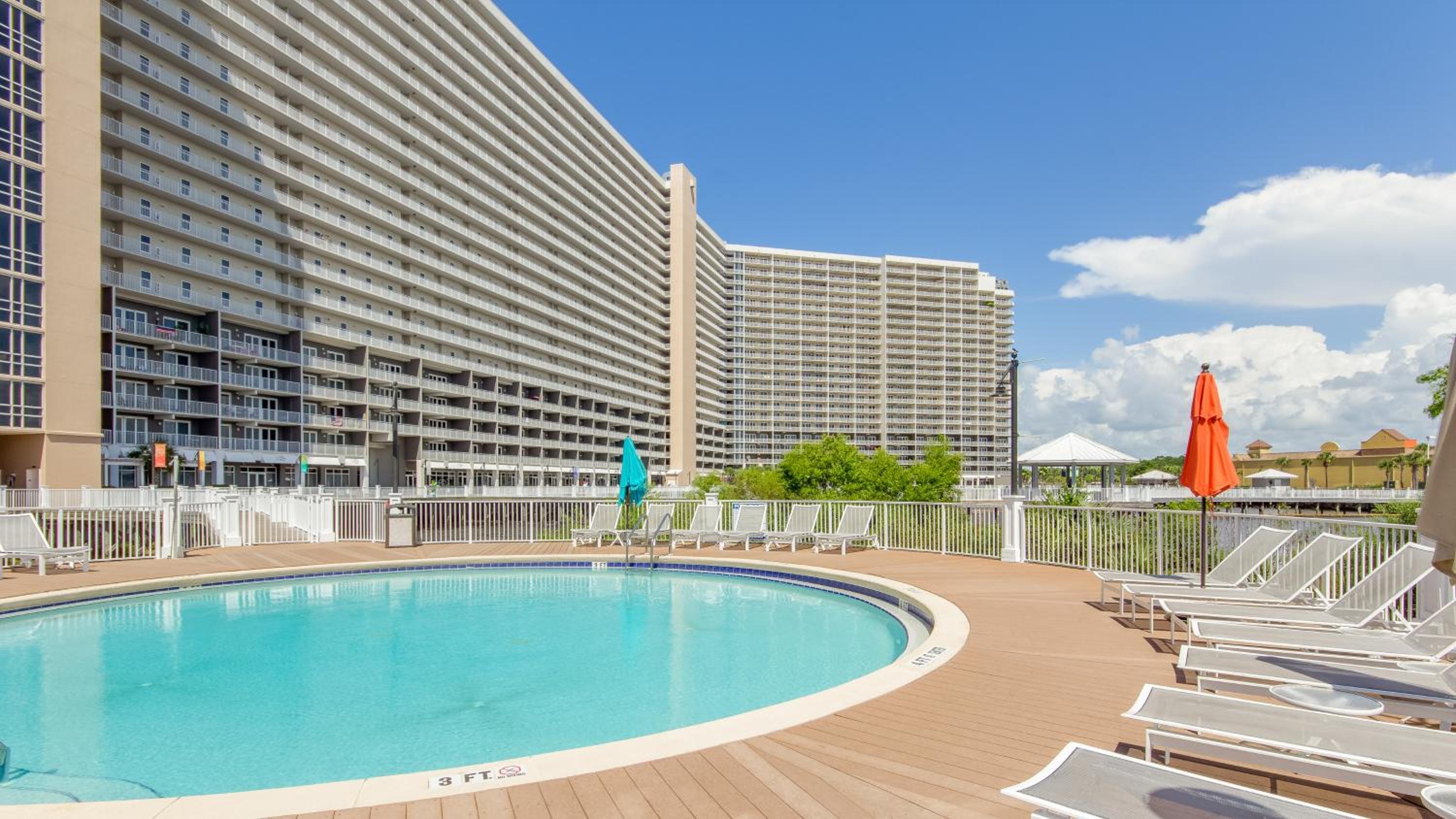 Laketown Wharf 911 - Luxury at the Wharf view 5