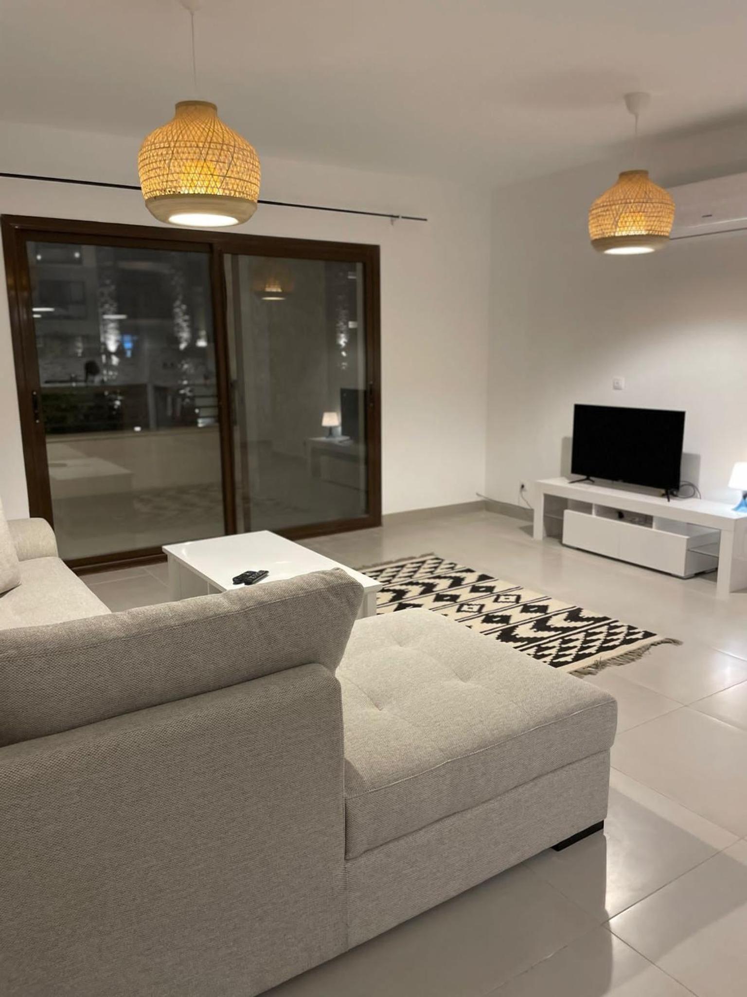 Apartment luxury marassi marina