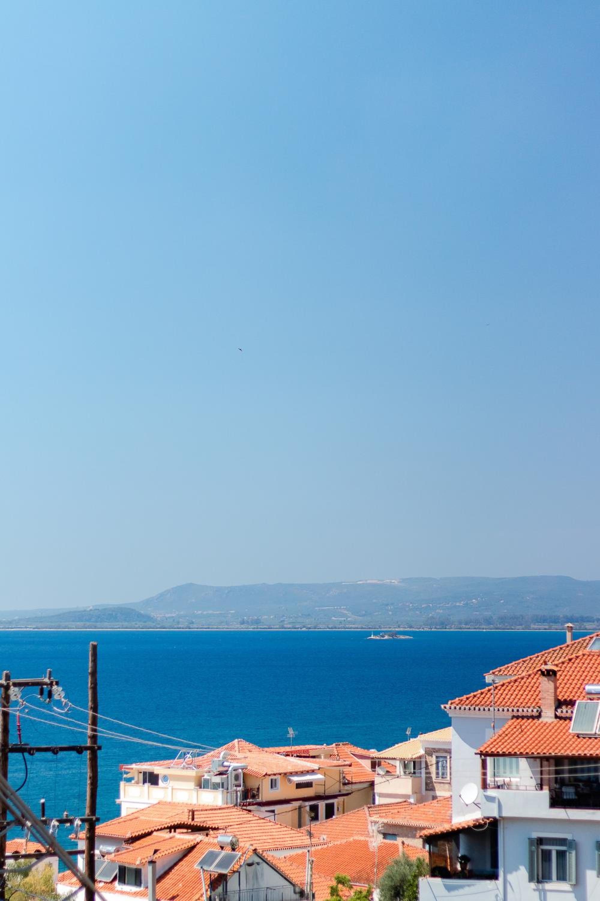 Hotel Agapi's Luxury Apartment - Image 1