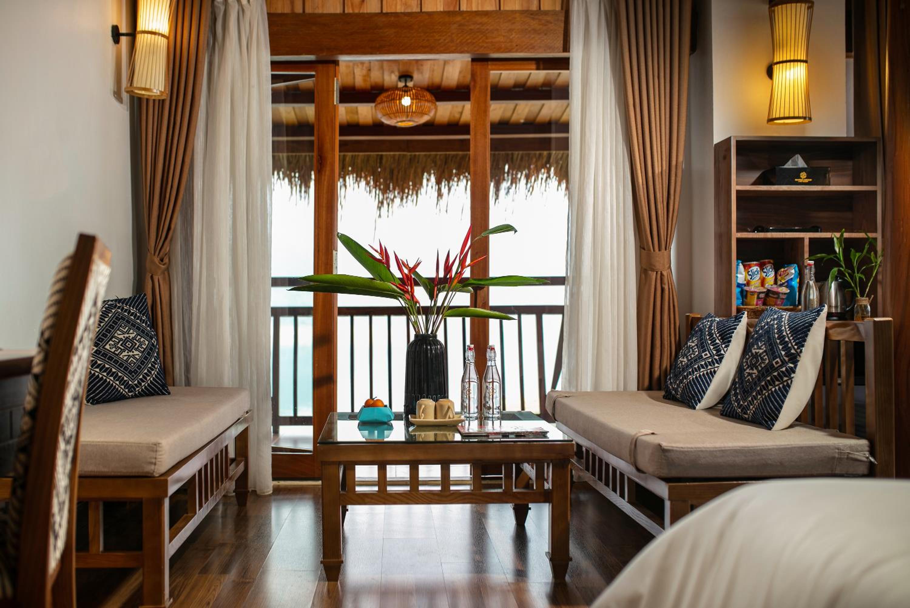 Mai Chau Hideaway Lake Resort