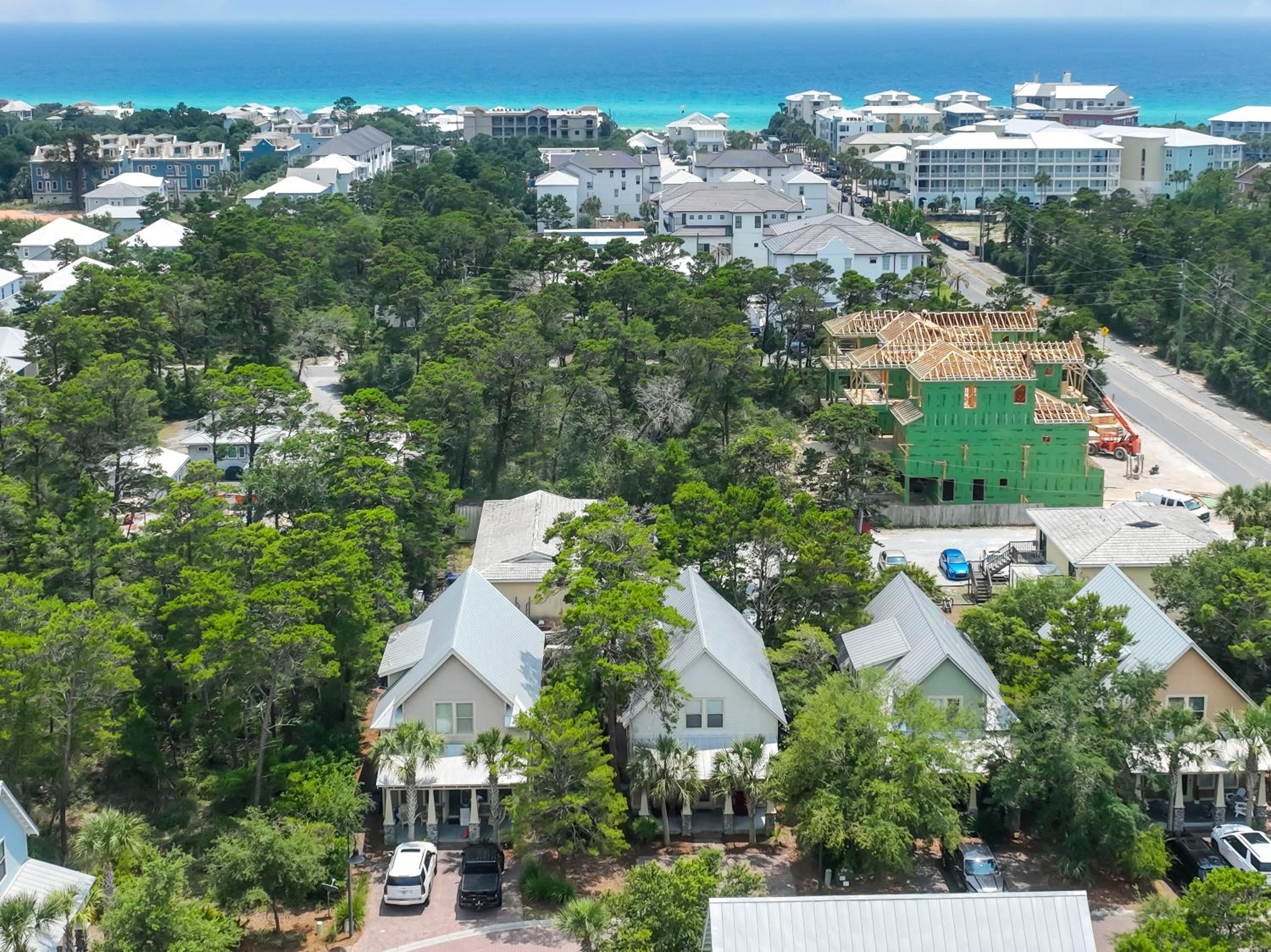 Steps from the Beach! Private Beach Home! Sleeps 10! view 2