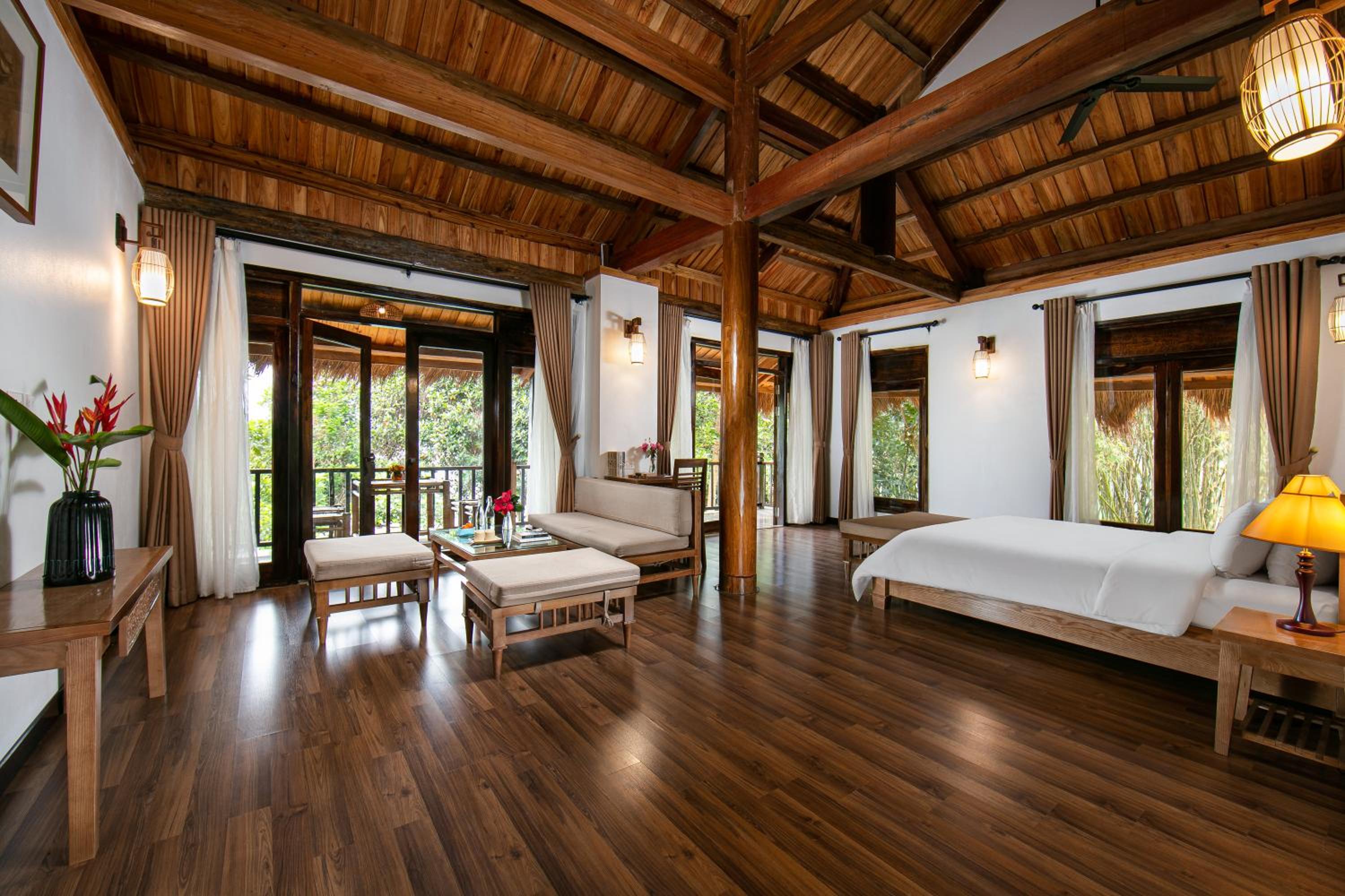 Mai Chau Hideaway Lake Resort