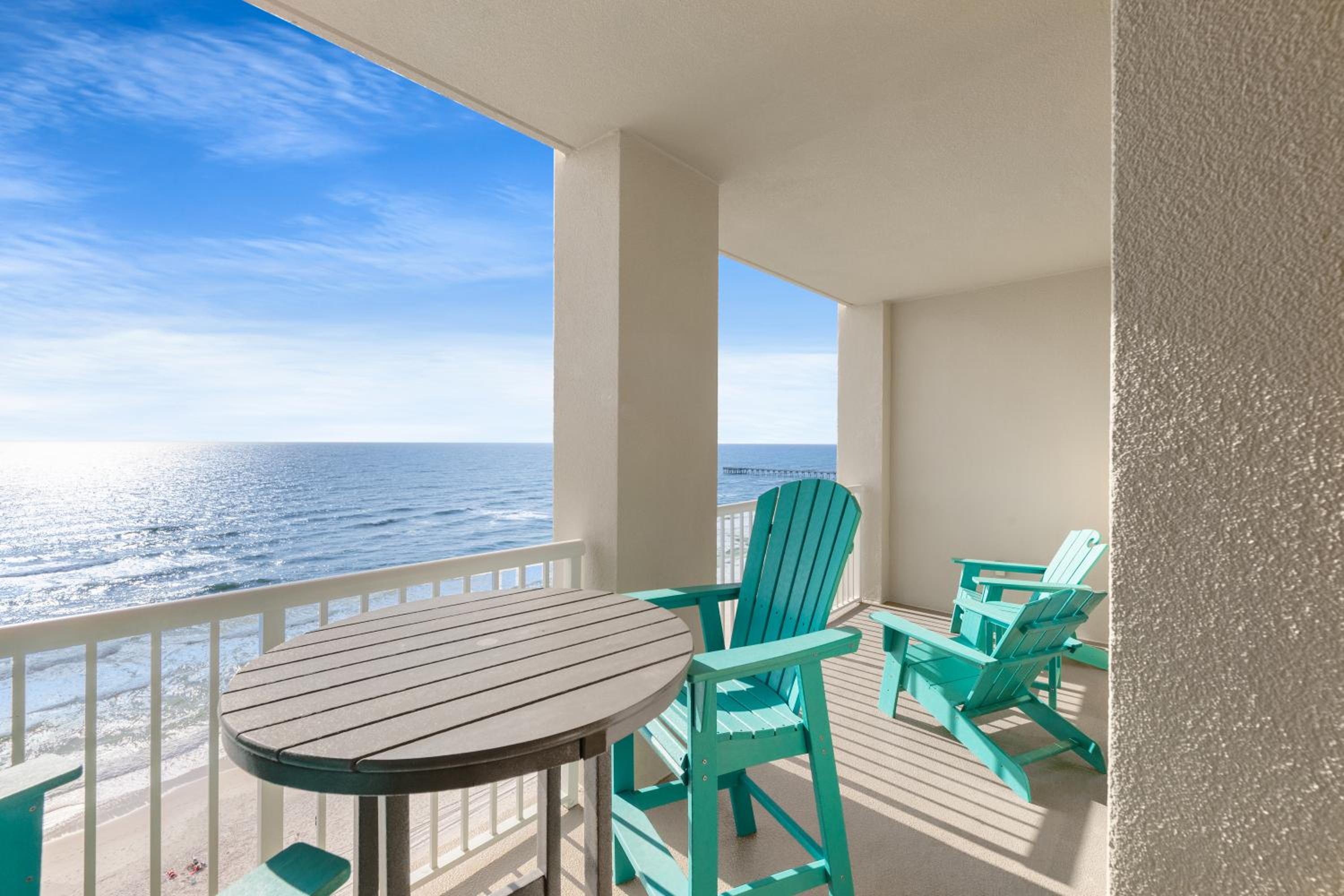 Come See Why This Is The Best Condo At Grand Panama! Rooftop Pool+Tiki Bar