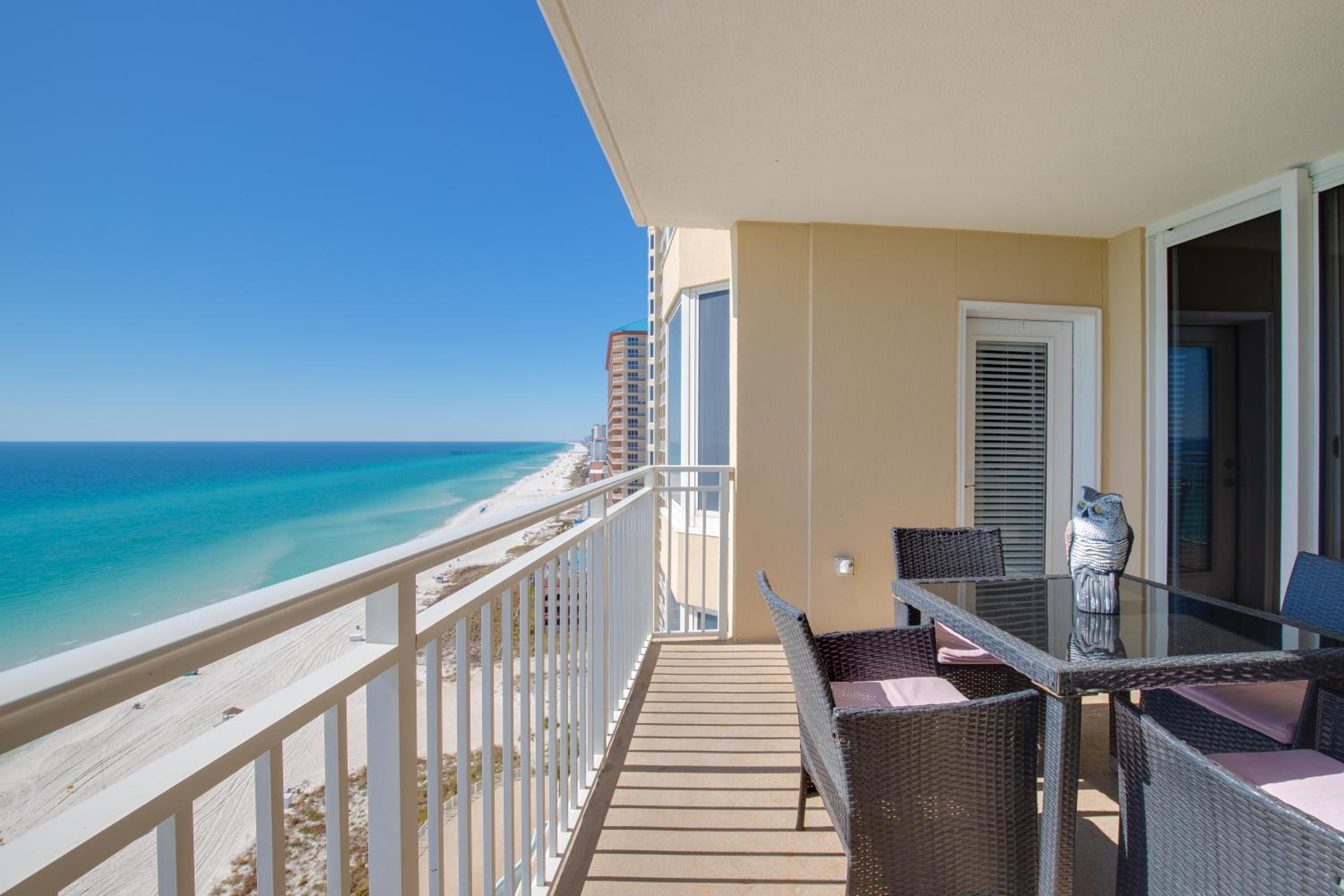 Brand New Throughout! Emerald Beach - Gulf Front! Sleeps 8! view 5