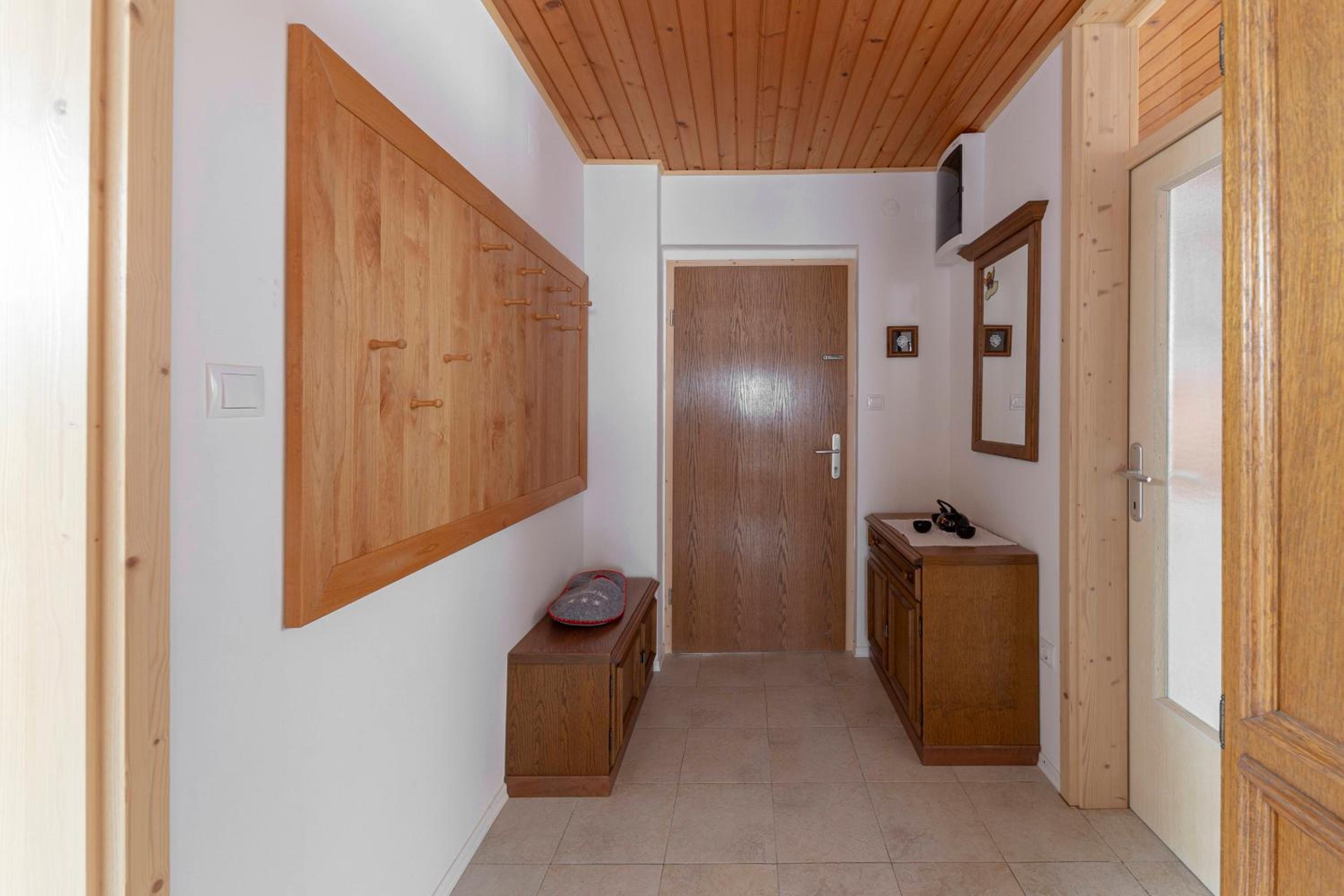 Apartma Mikelj