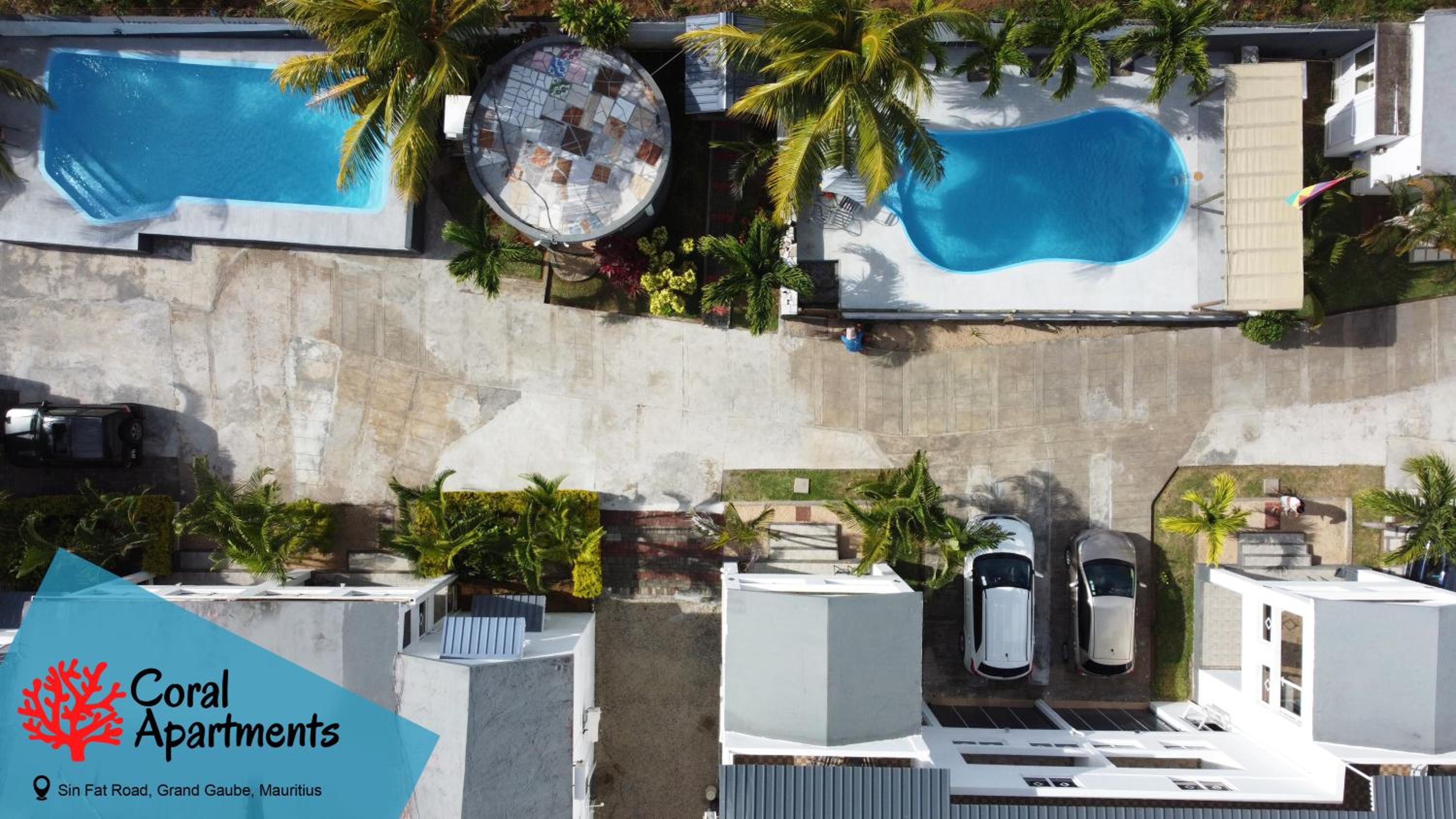 Spacious Private Rooms with Communal Kitchen photo 2