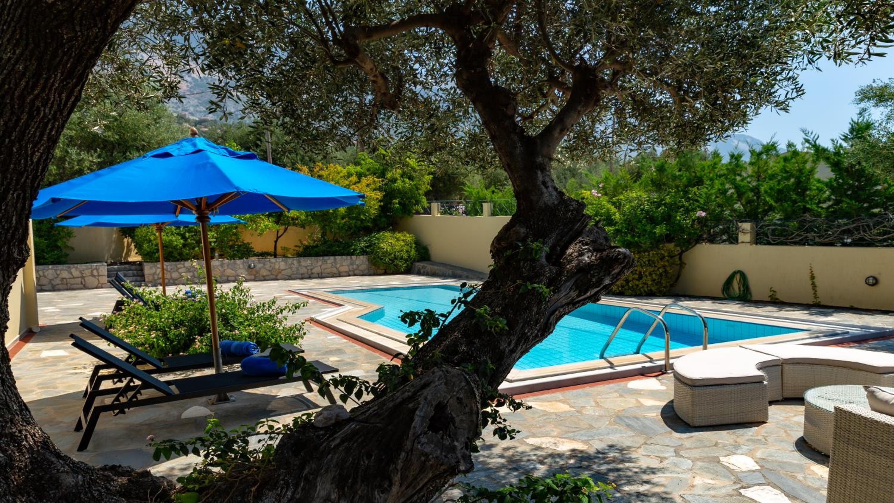 Villa Afrato