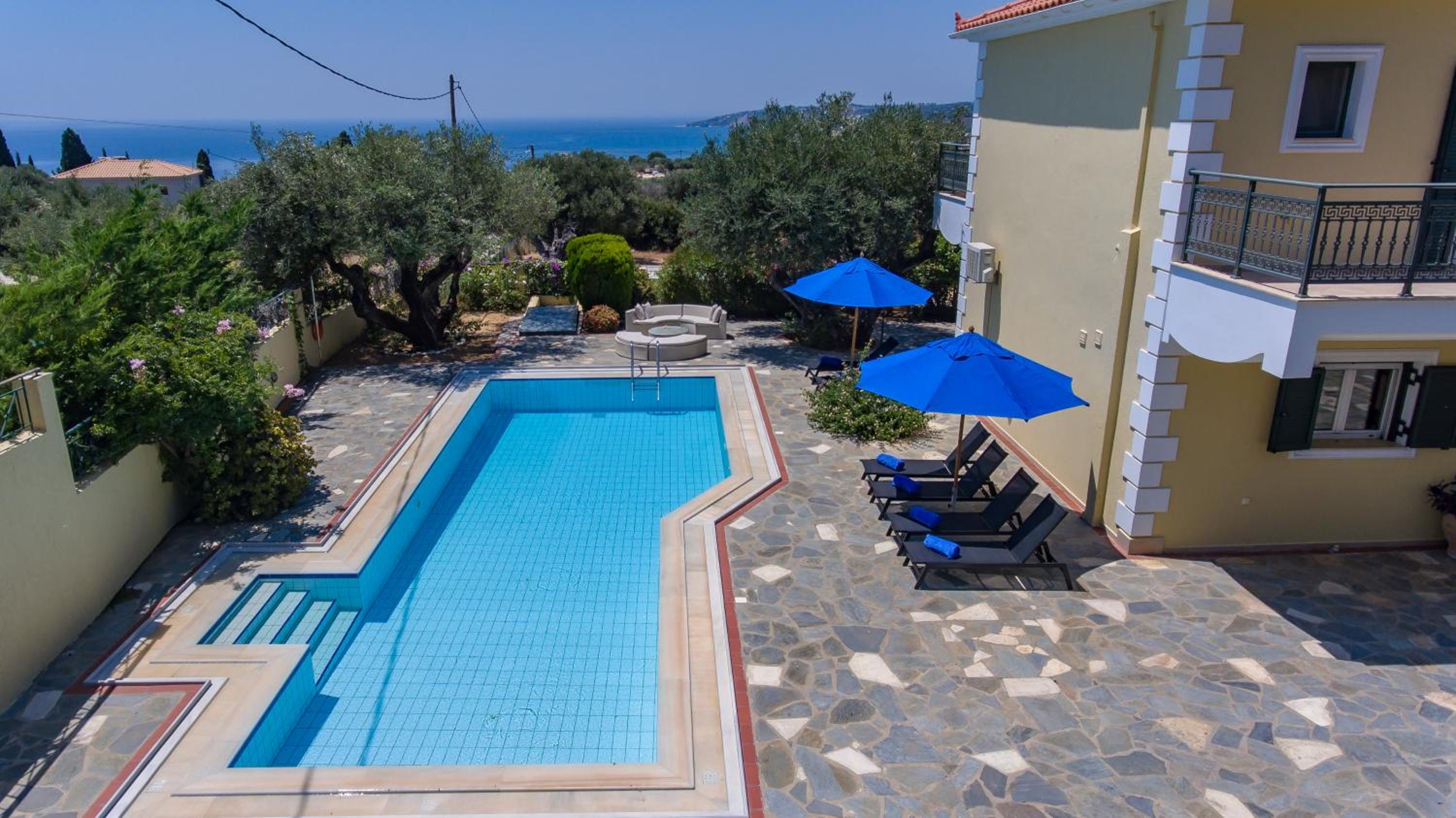 Villa Afrato