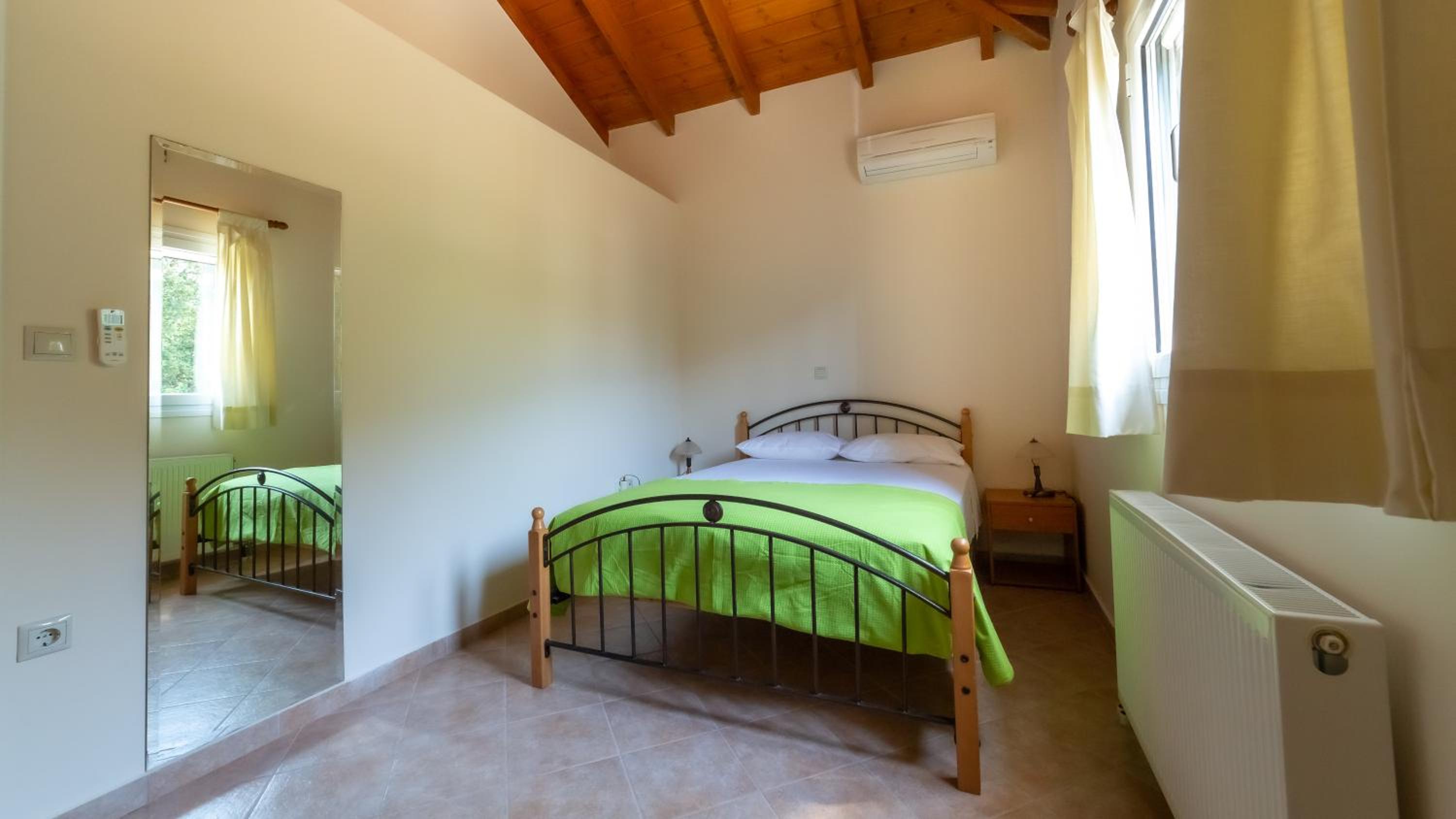 Villa Afrato