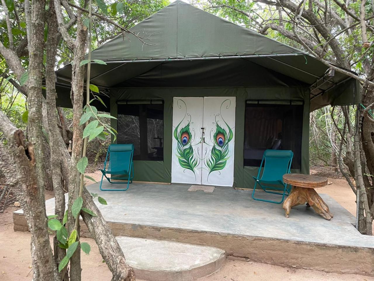 Leopard Camping Yala