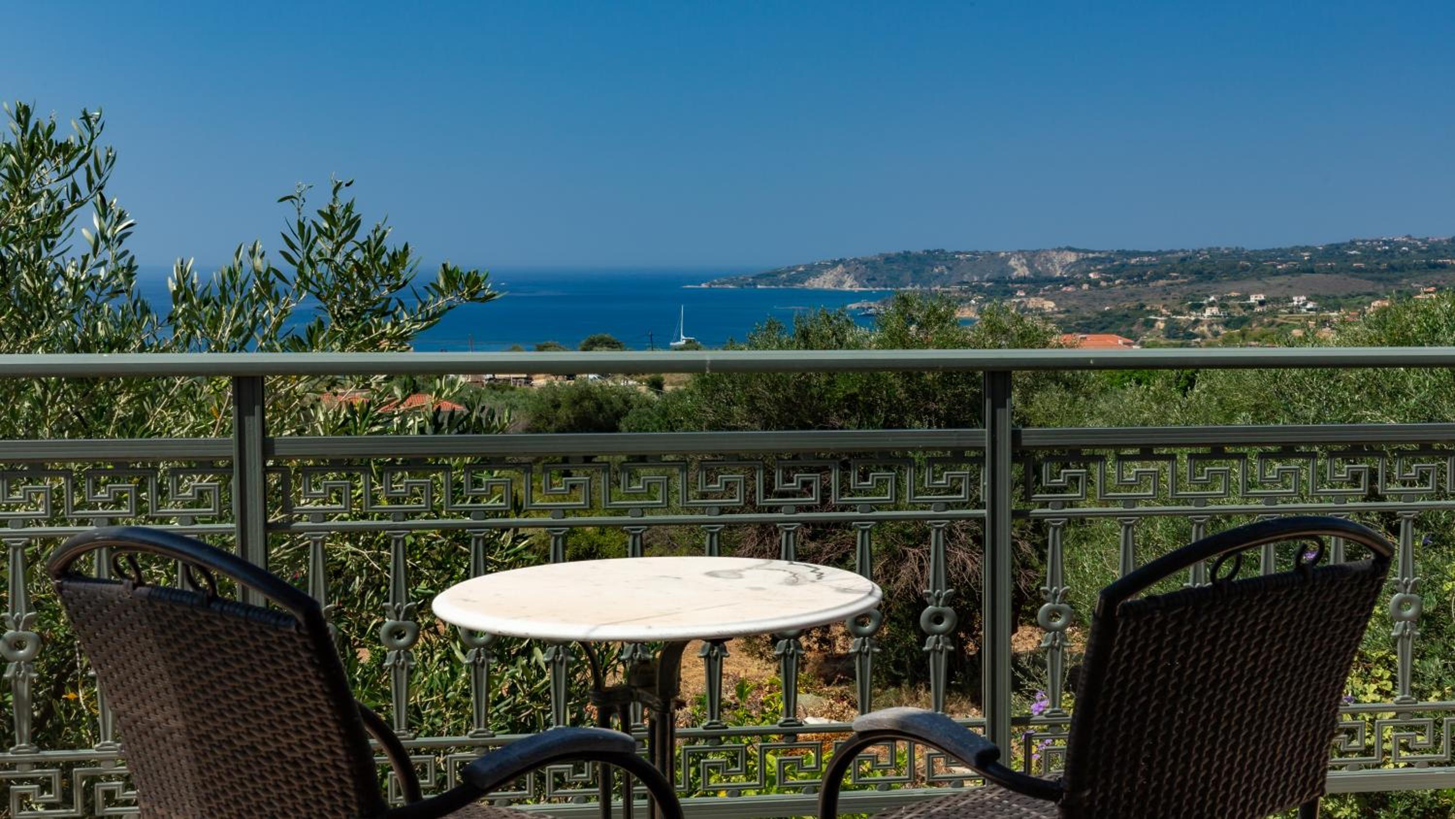 Villa Afrato