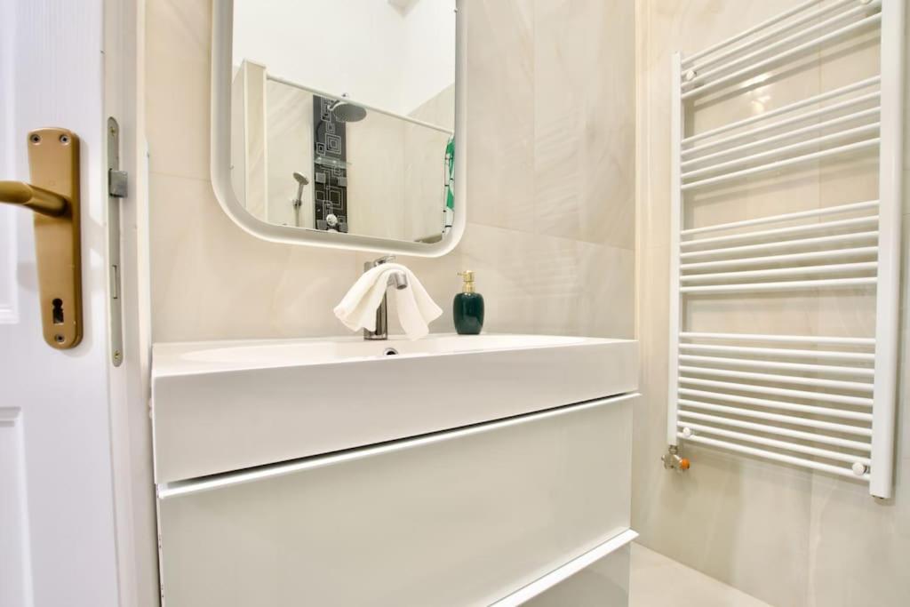 Standard Apartment by Hi5 - Múzeum 5 view 3