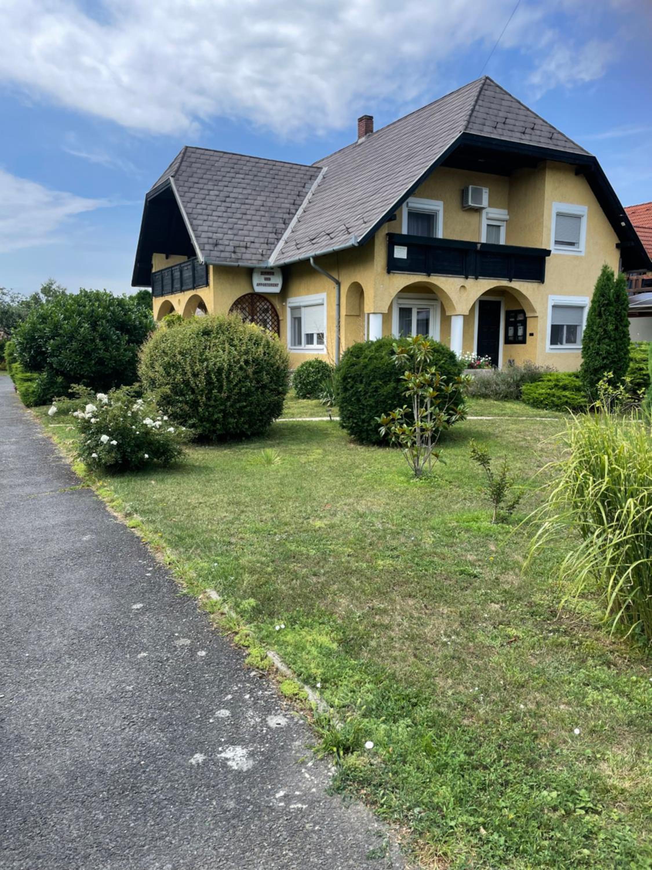 Leitner Ház view 5