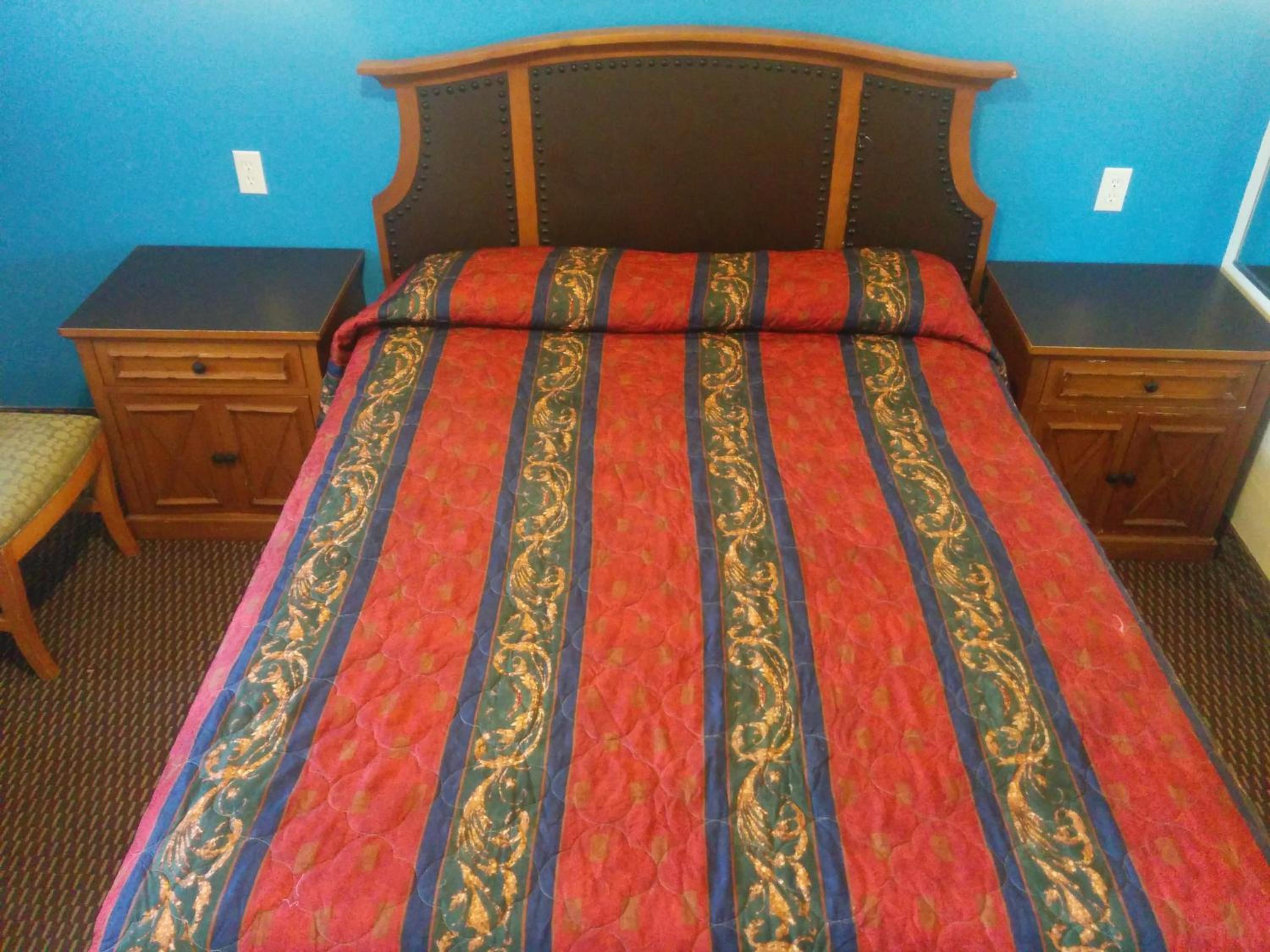 San Bernardino Vacations - Sunshine Motel - Property Image 20