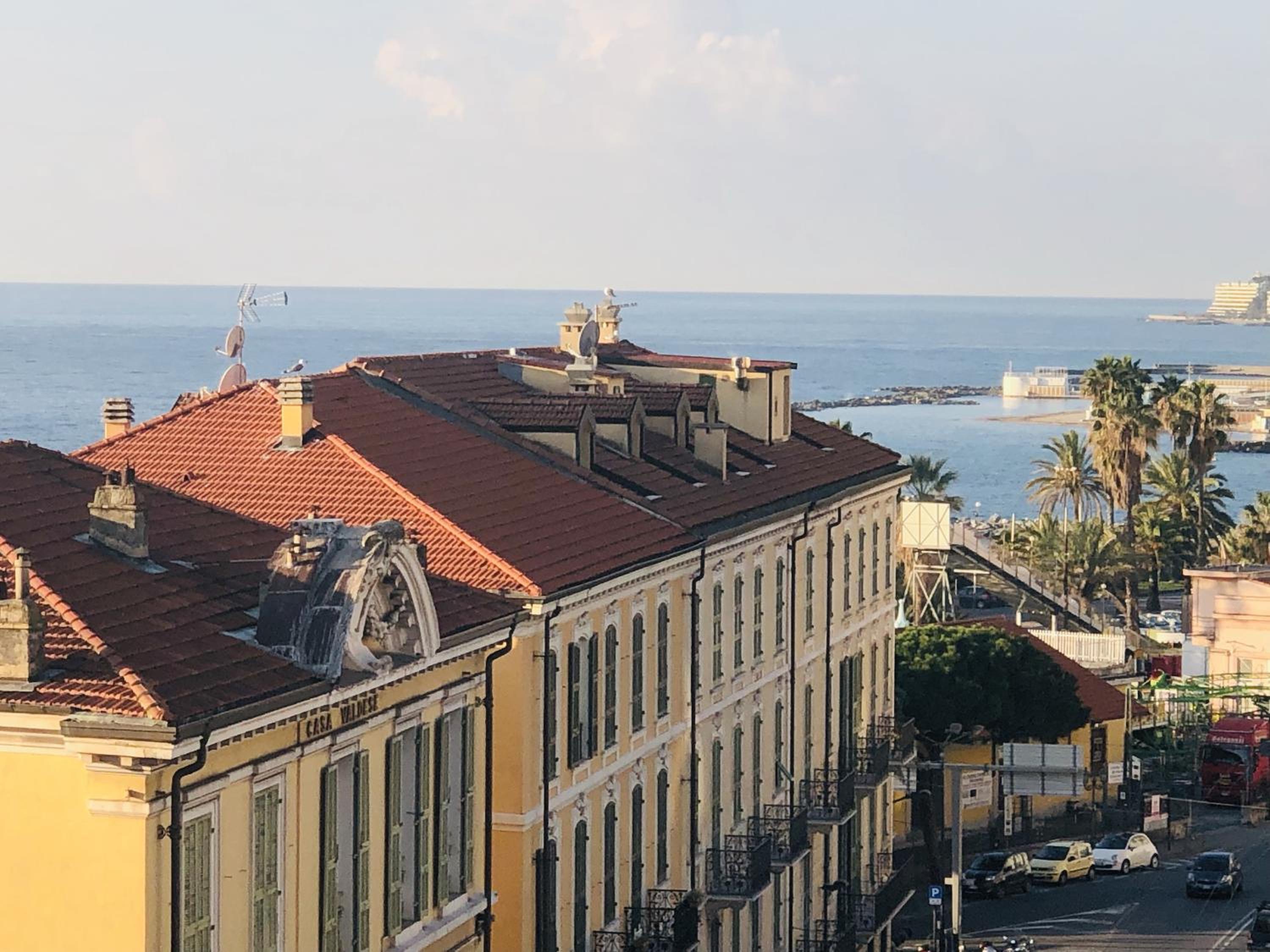 Hotel Via Carli - Image 1