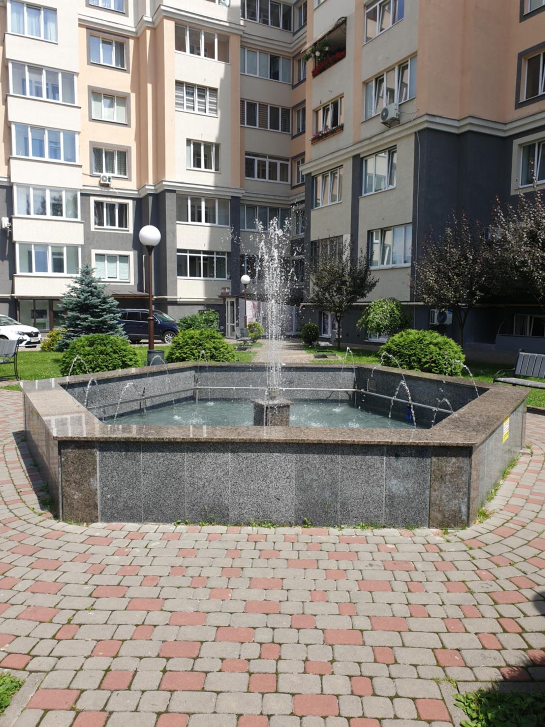 Photo 9