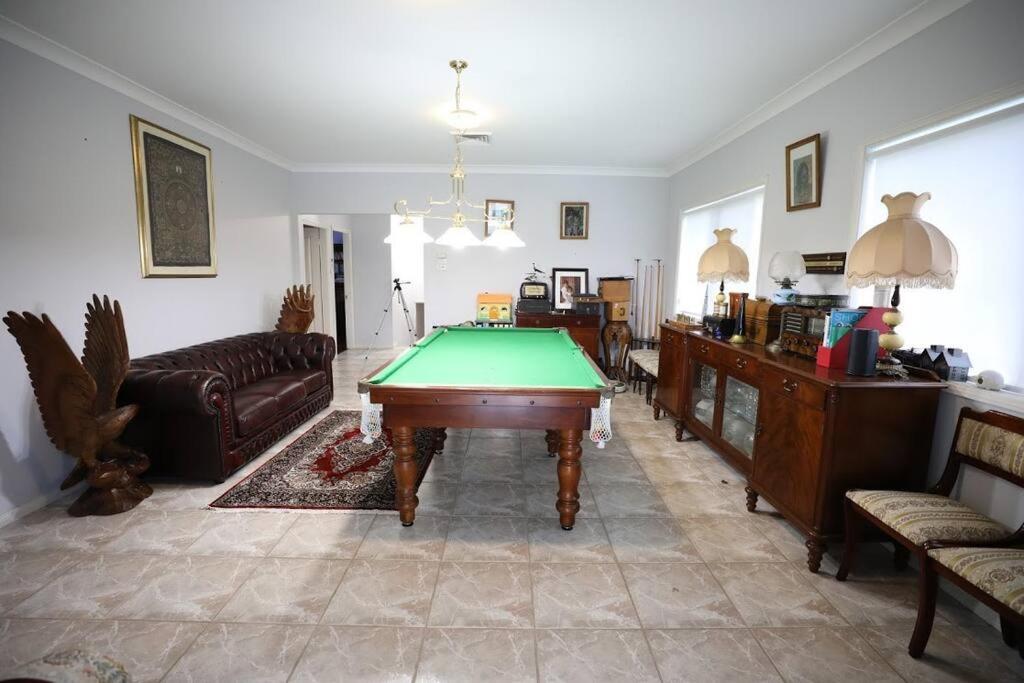 Private exclusive resort - 40 Min to City