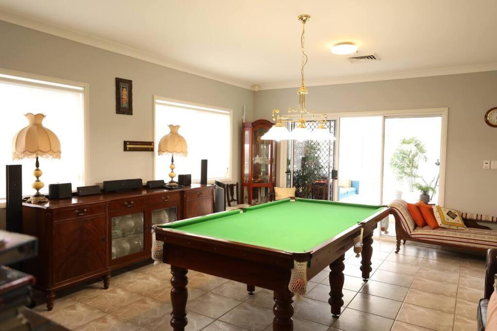 Private exclusive resort - 40 Min to City