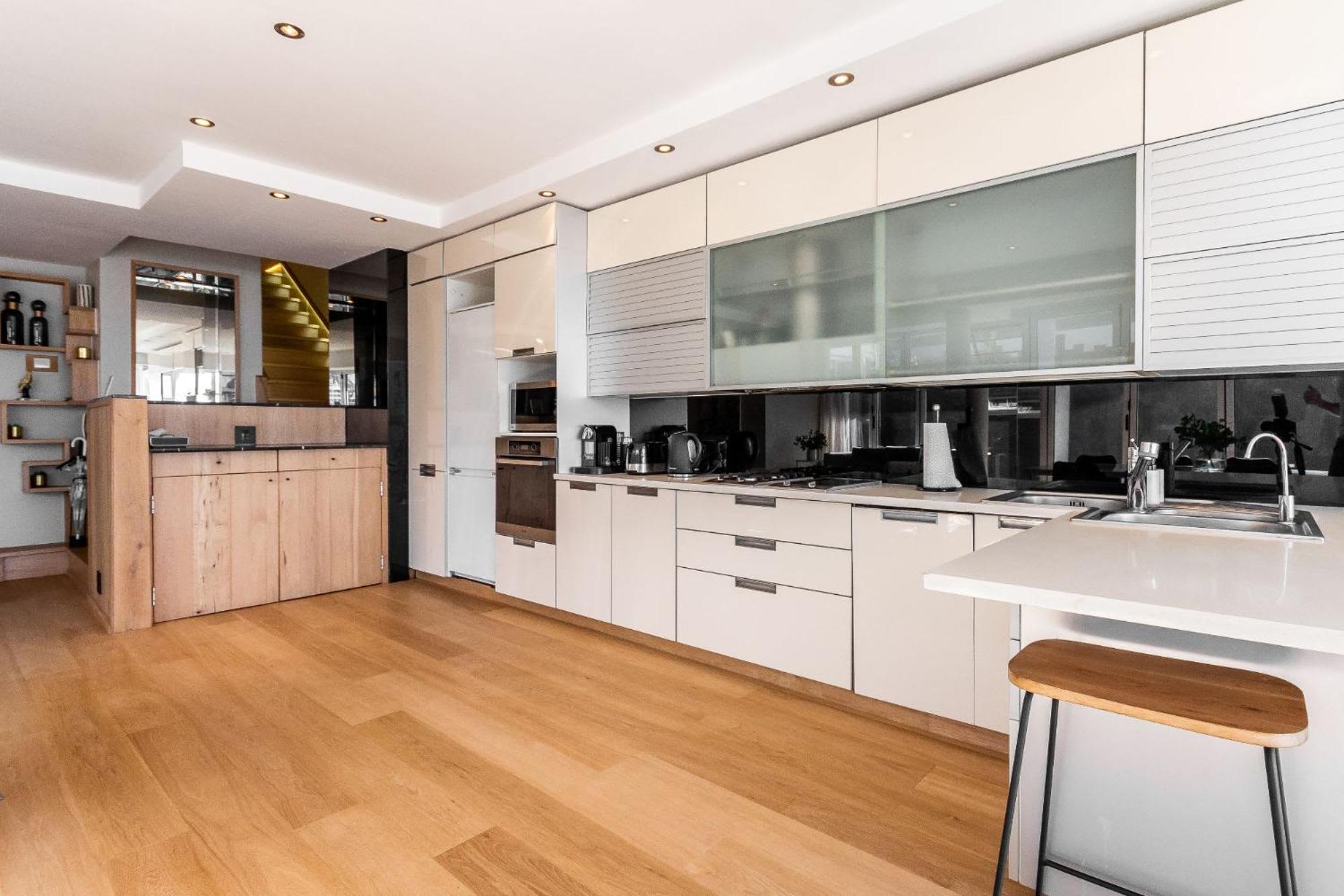Paloma Aparment