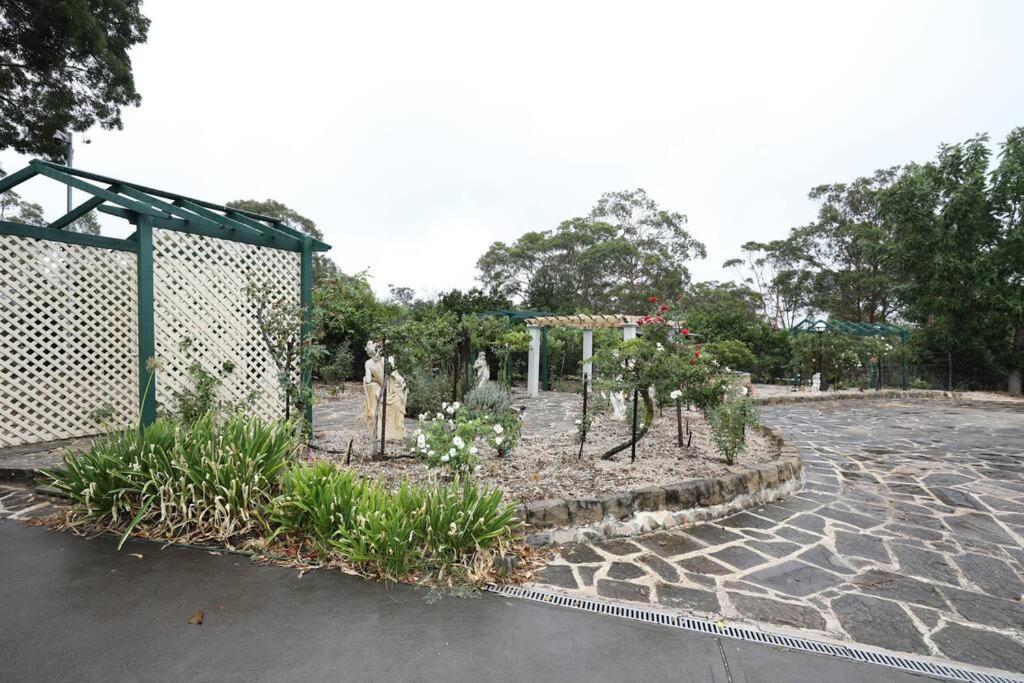 Private exclusive resort - 40 Min to City