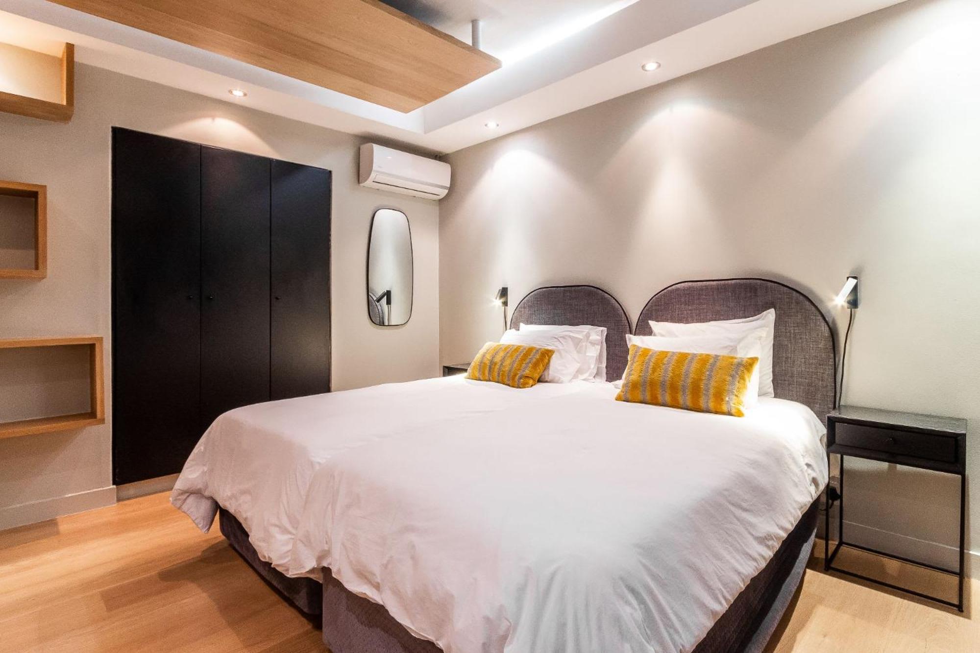 Paloma Aparment