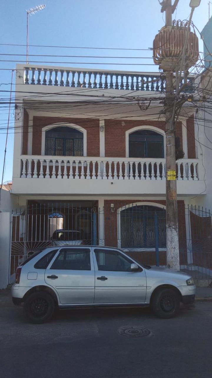 Casa da Mãe próximo a Basílica